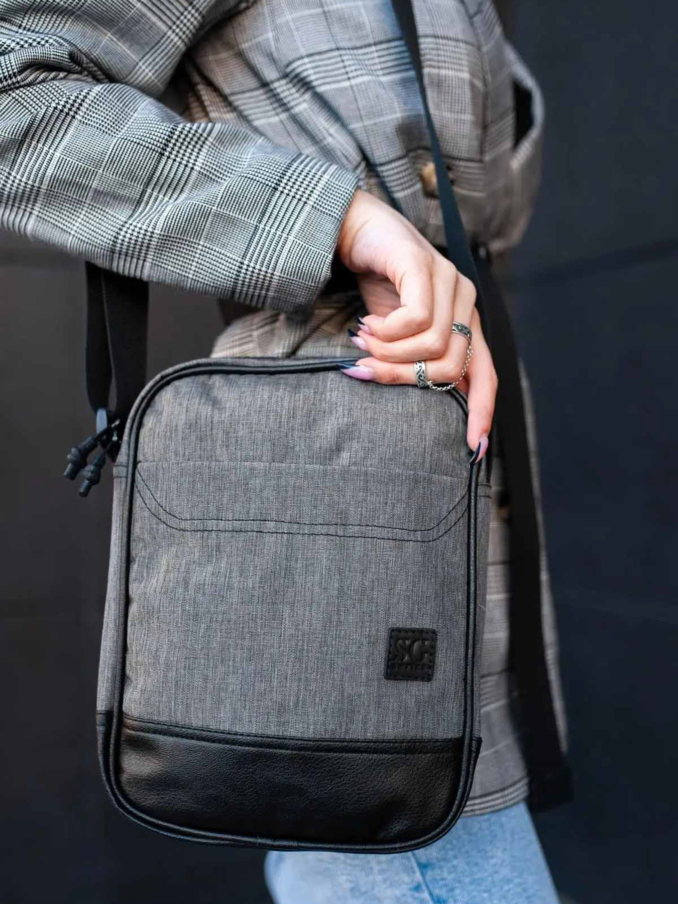 Мессенджер Without модель 8015539 Фото