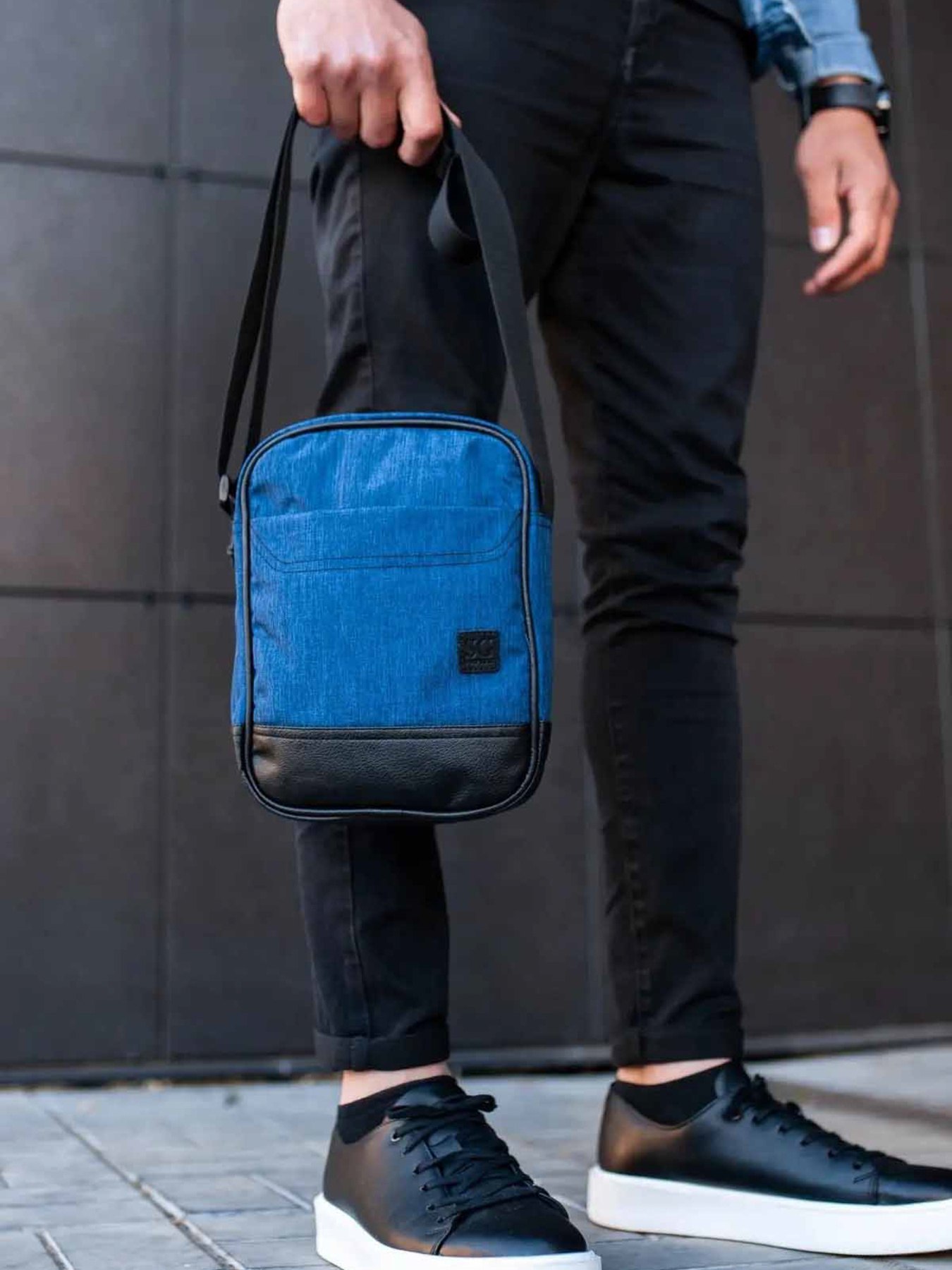 Мессенджер Without модель 8015540 Фото