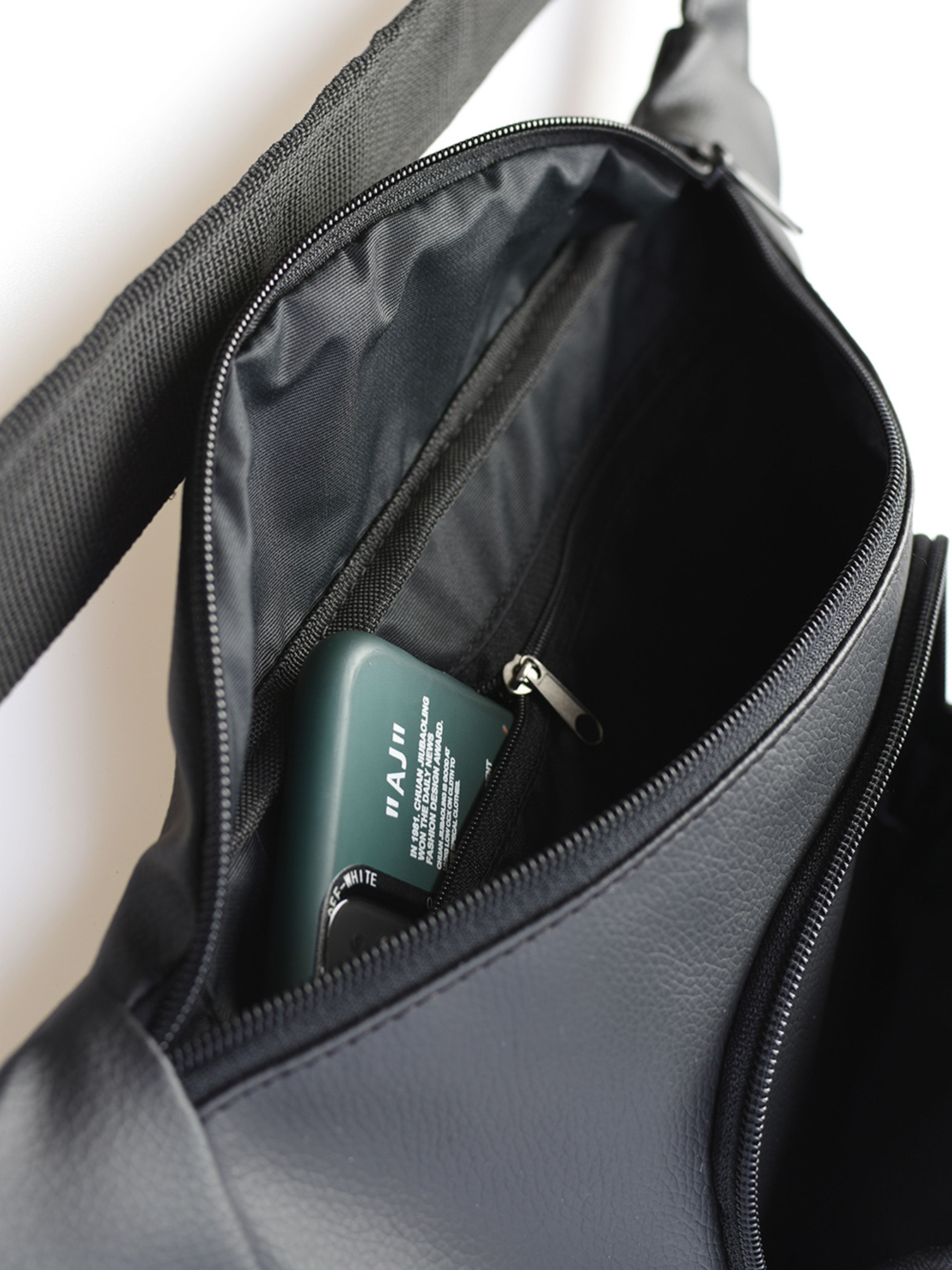 Поясная сумка Without модель 8015641 Фото