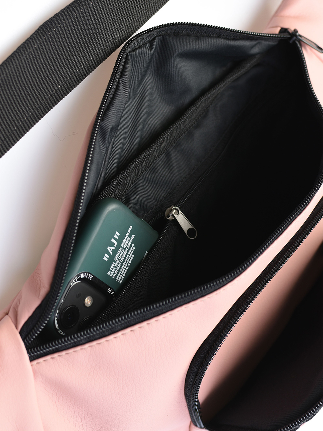 Поясная сумка Without модель 8015647 Фото