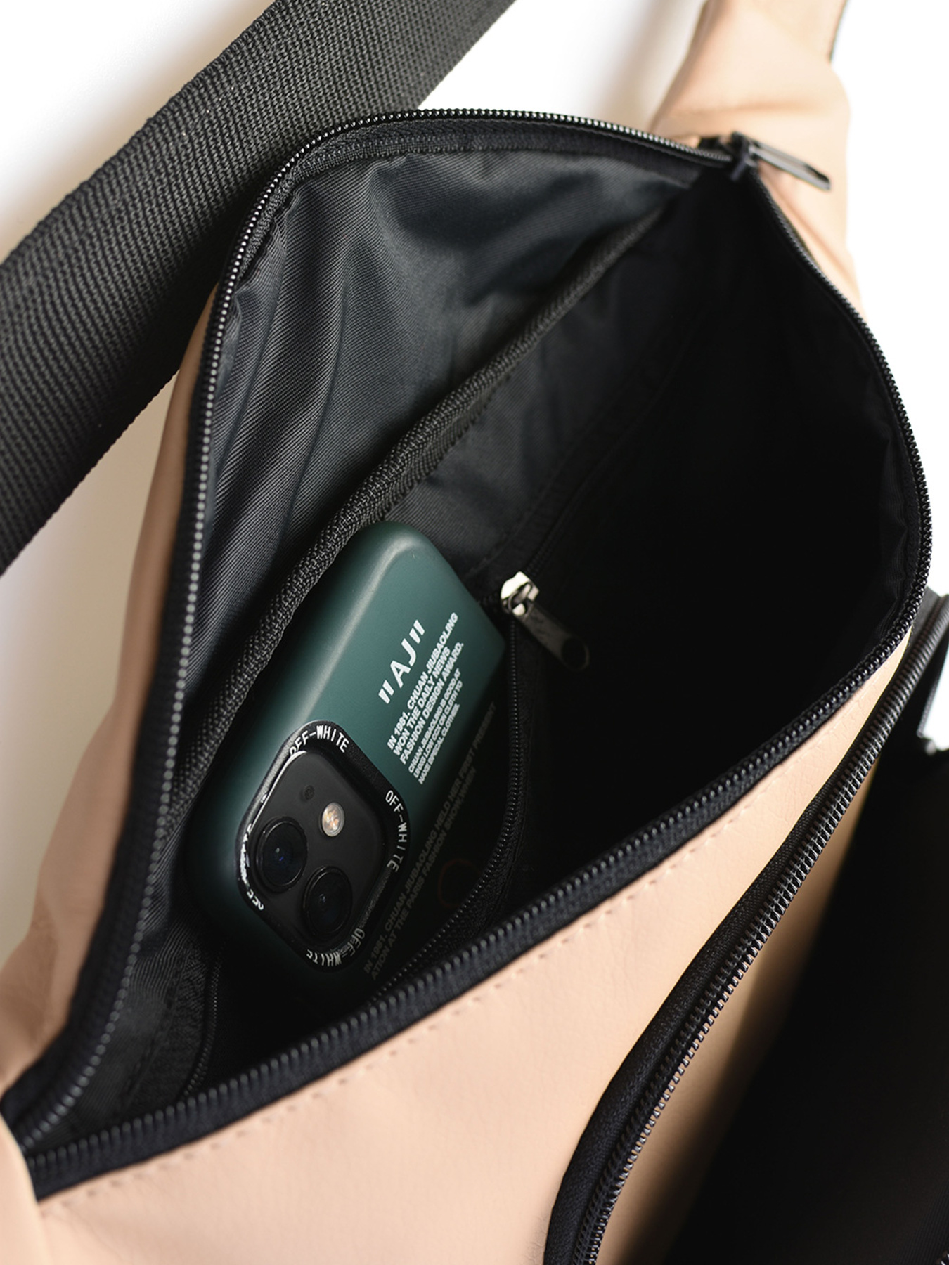 Поясная сумка Without модель 8015650 Поясная сумка Without модель 8015650 Фото