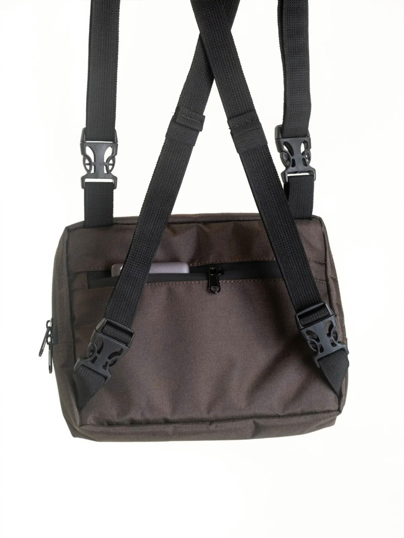 Мессенджер Without модель 8015711 Мессенджер Without модель 8015711 Фото