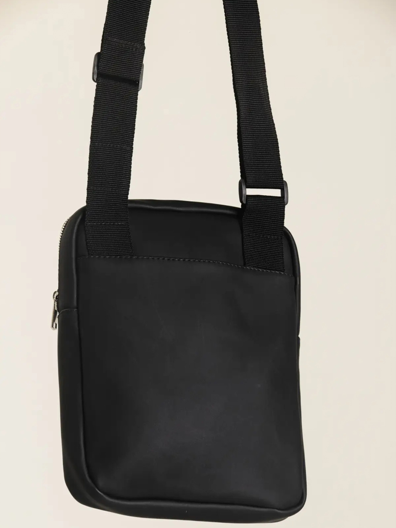 Мессенджер Without модель 8015713 Фото