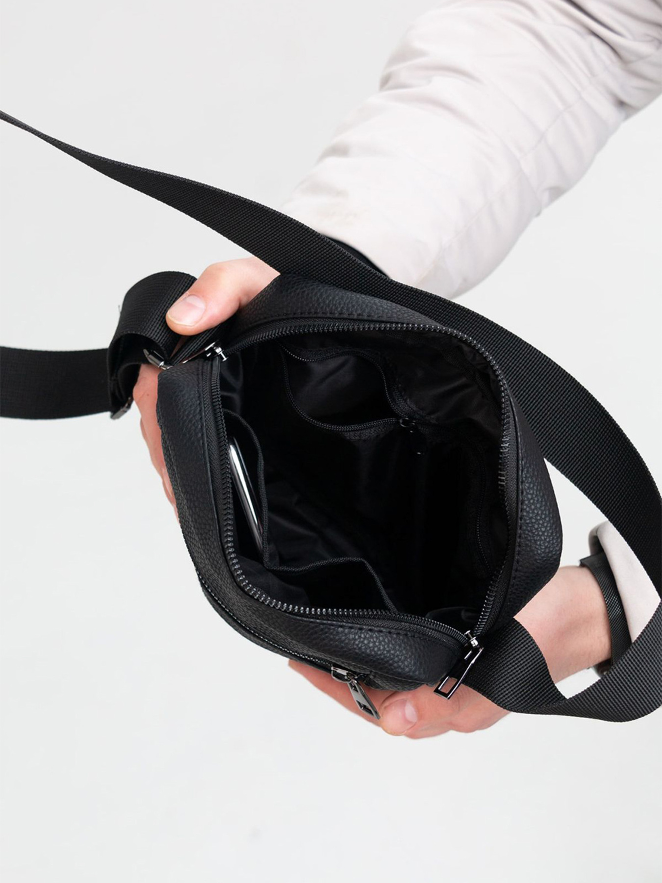 Мессенджер Without модель 8015715 Фото