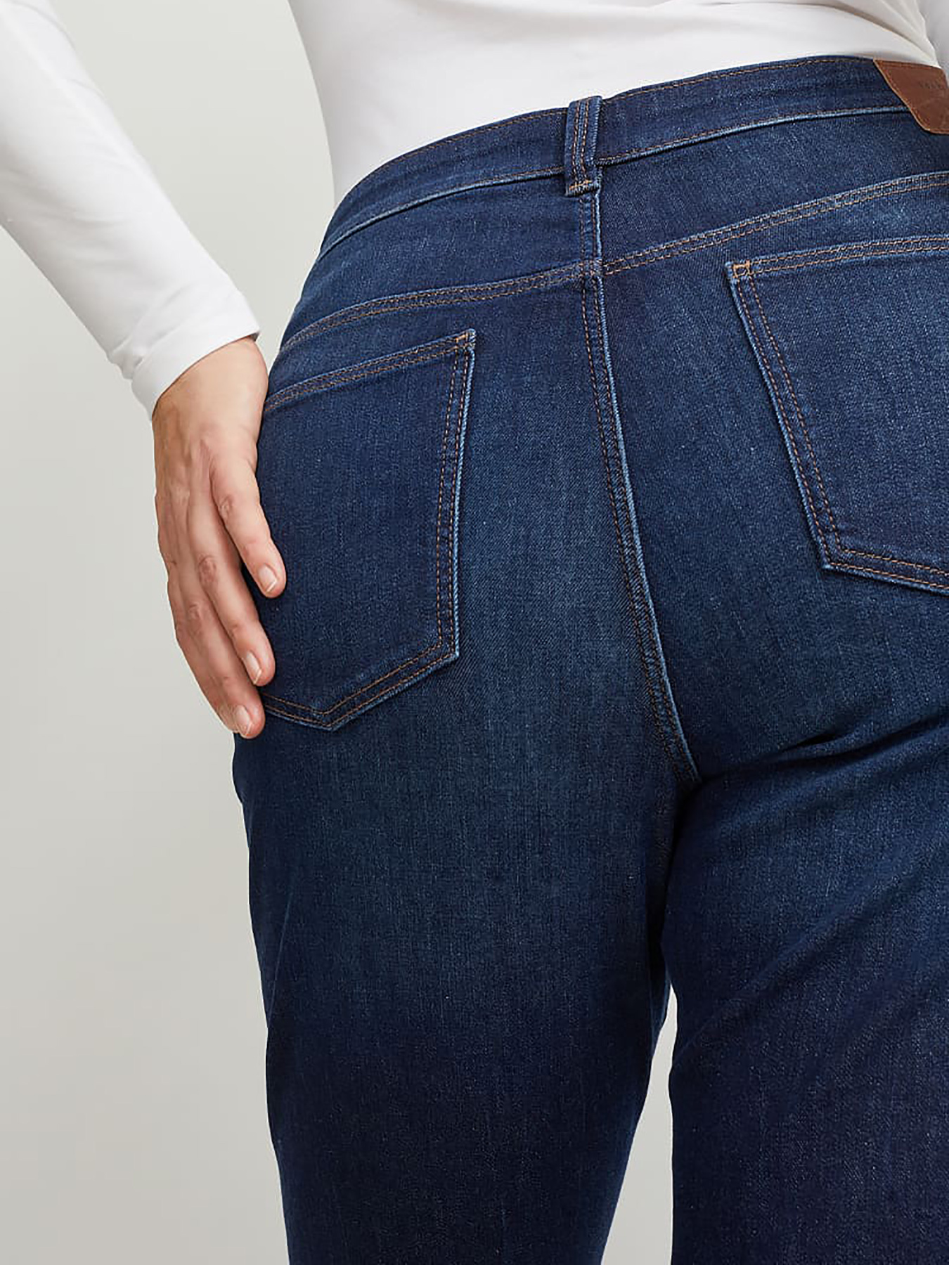 Зауженные джинсы C&A модель 71778 Фото