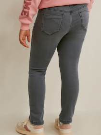 Завужені джинси C&A модель 71761 Фото