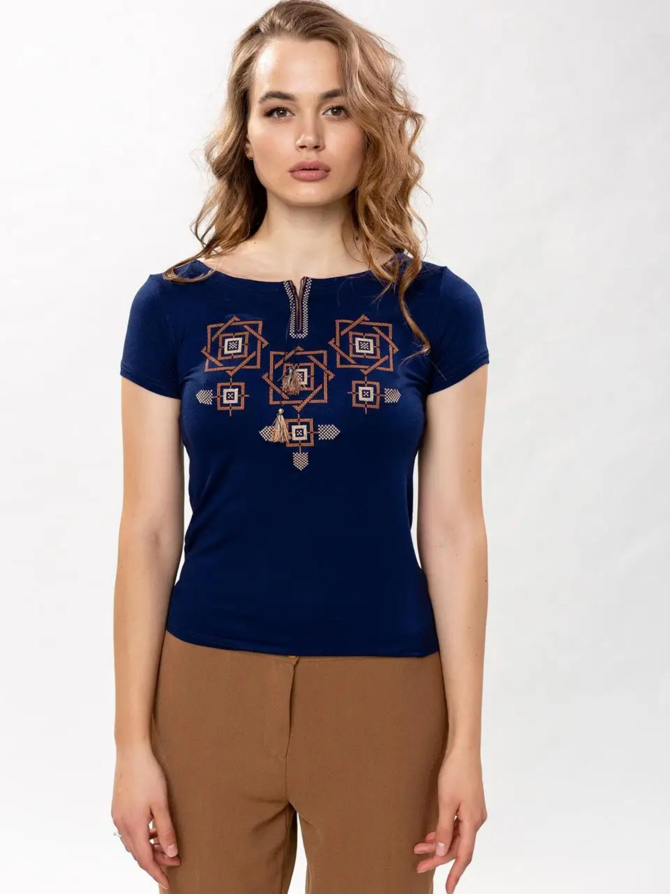 Вышитая рубашка Melanika модель 1528575536 Фото