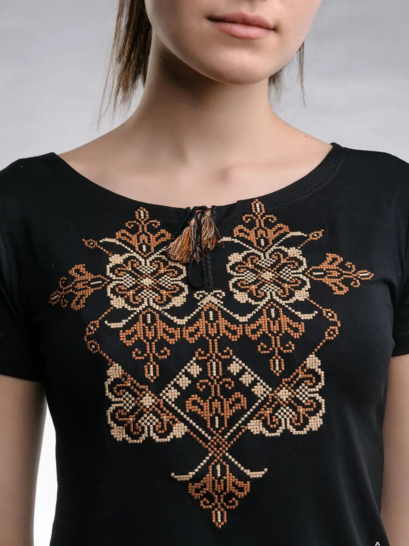 Вишита сорочка Melanika Модель 1528666204 Фото