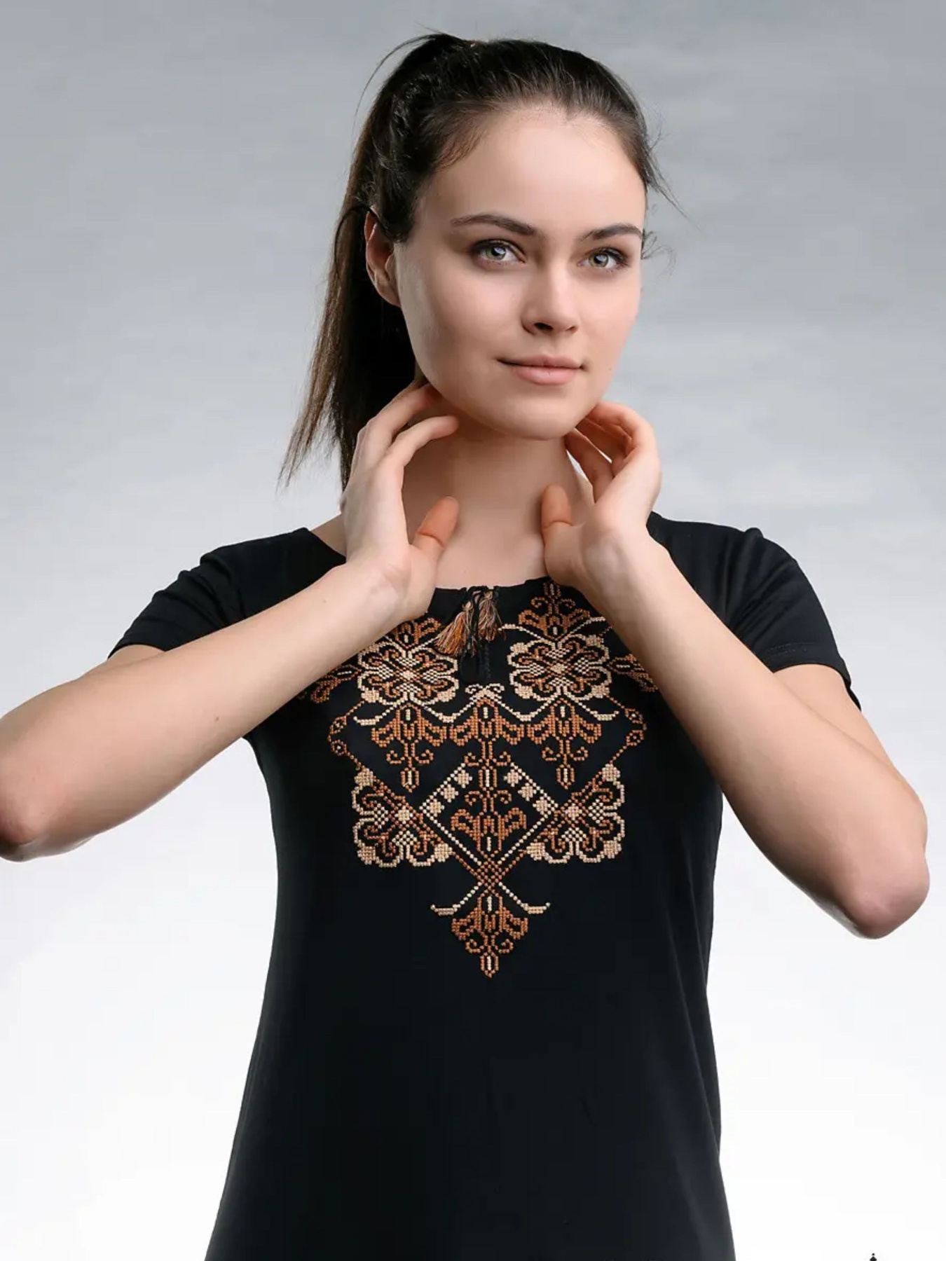 Вышитая рубашка Melanika модель 1528666204 Фото