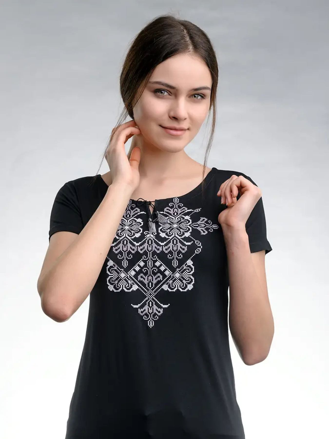 Вышитая рубашка Melanika модель 1528657744 Фото