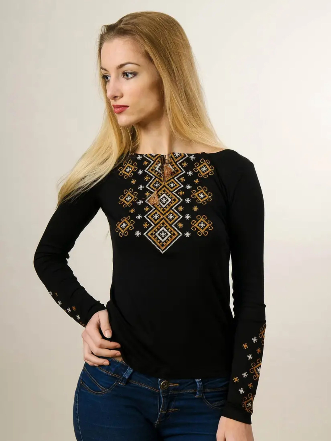 Вышитая рубашка Melanika модель 1527375520 Фото