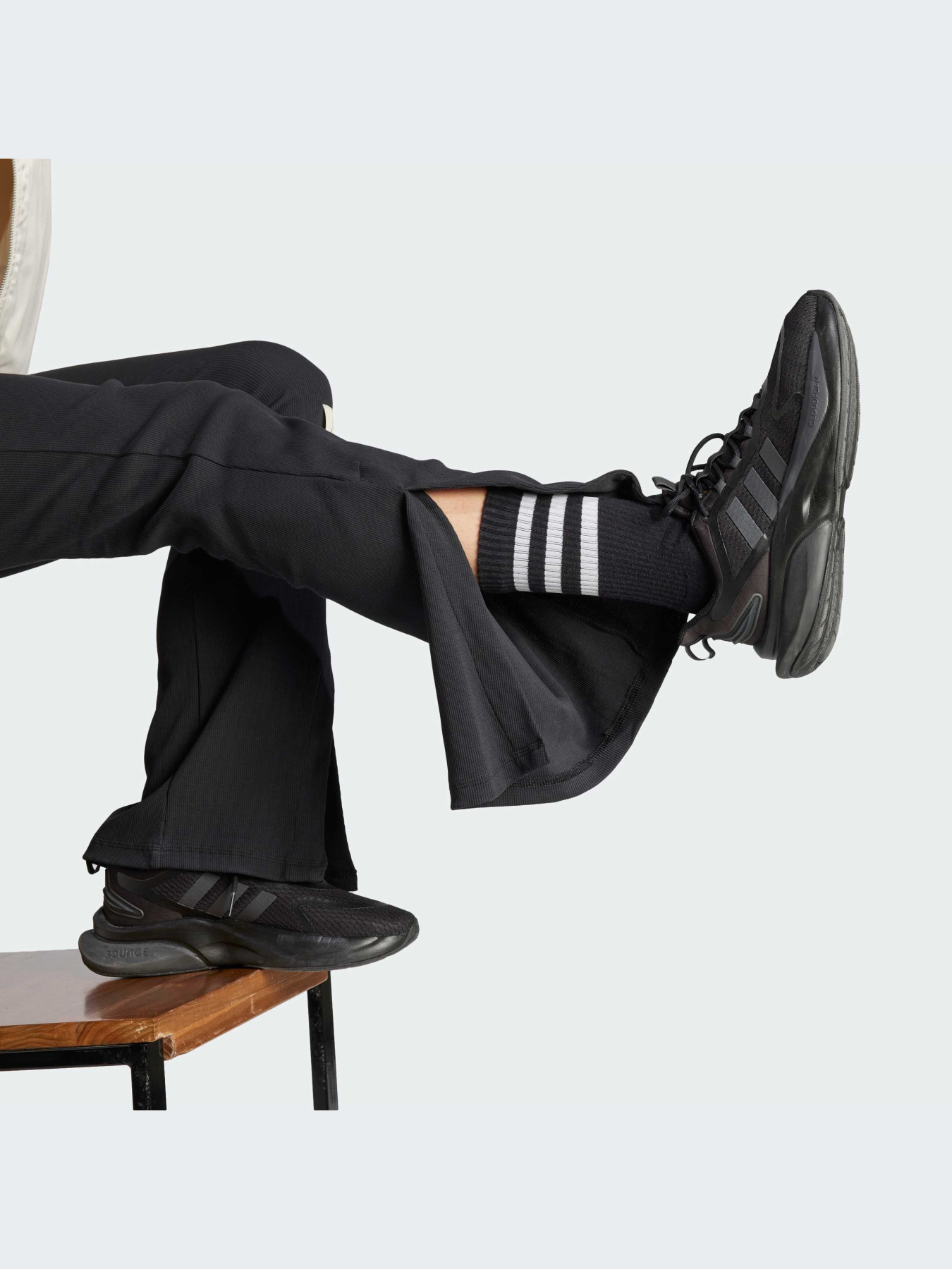 Брюки Adidas модель IJ8454-KZ Фото