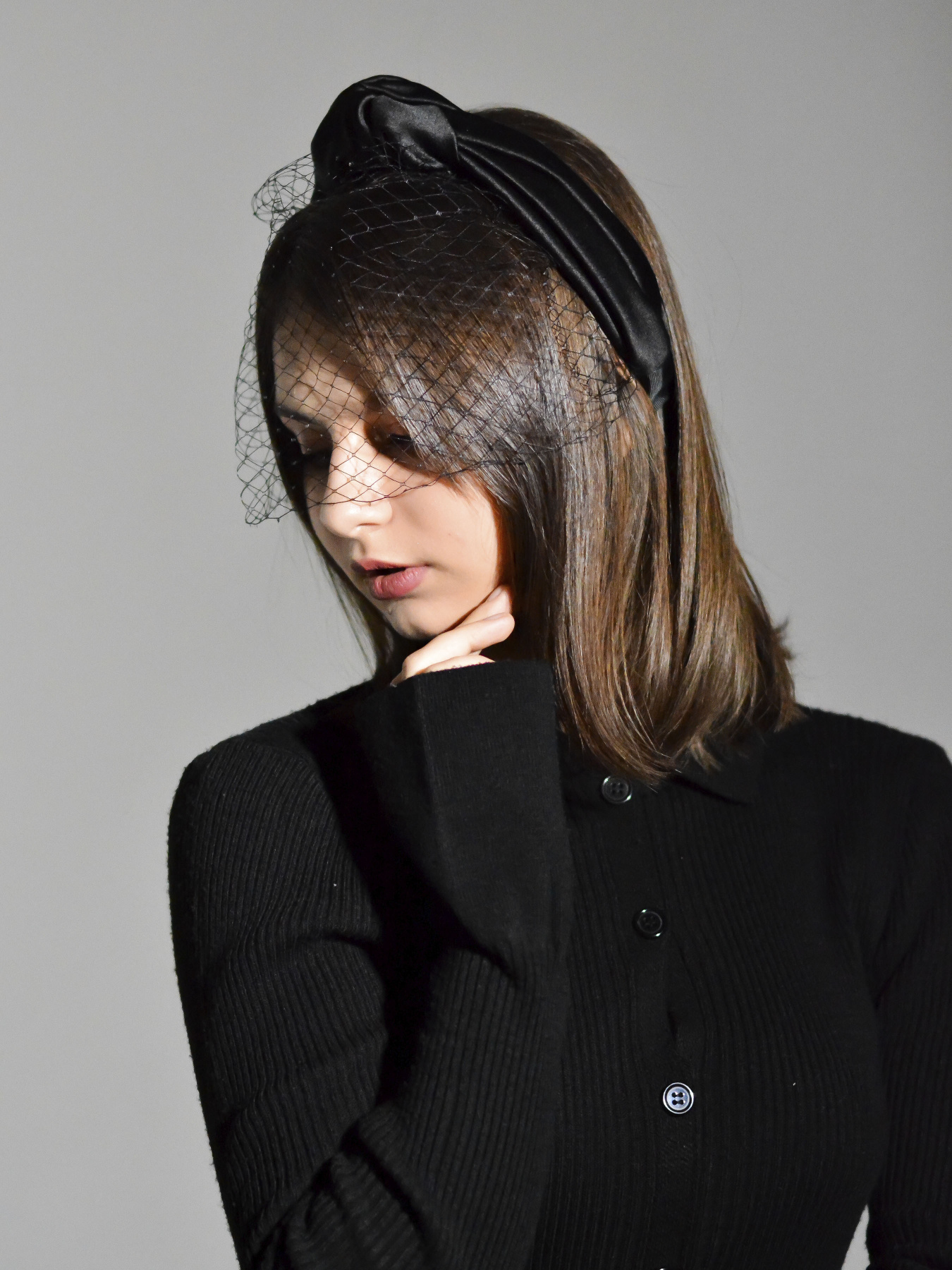 Обруч для волос MyScarf чёрный one size атлас з узлом вверху та сеткою MyScarf модель mp19616113 Фото