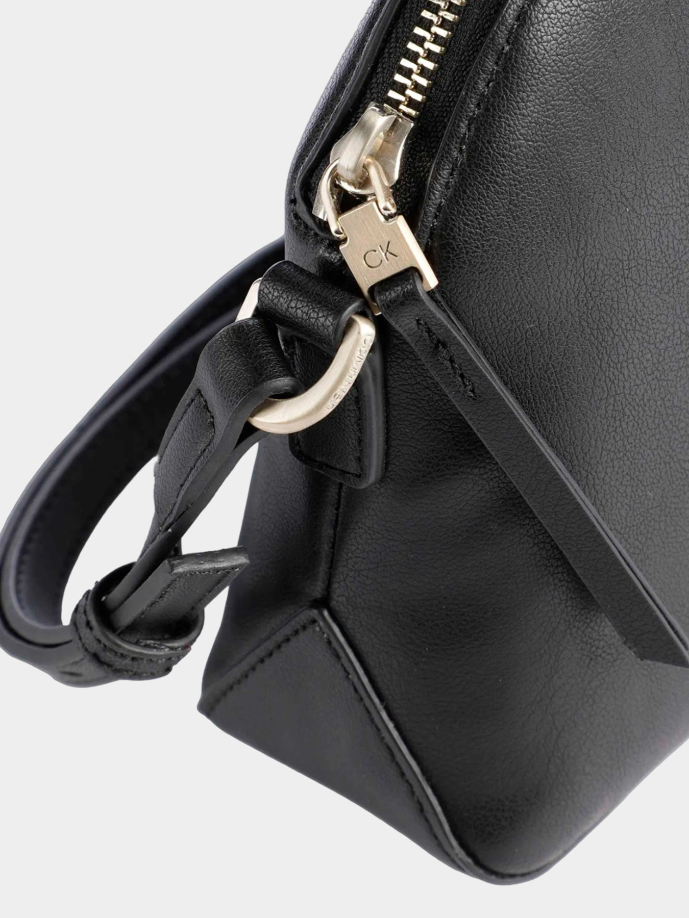 Сумки Calvin Klein модель K60K611444-BEH Фото