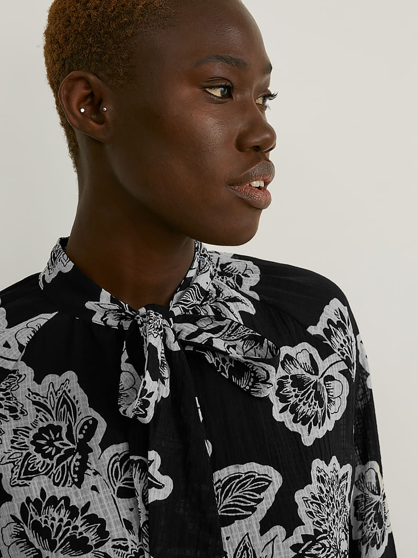 Блуза C&A модель 71839 Фото