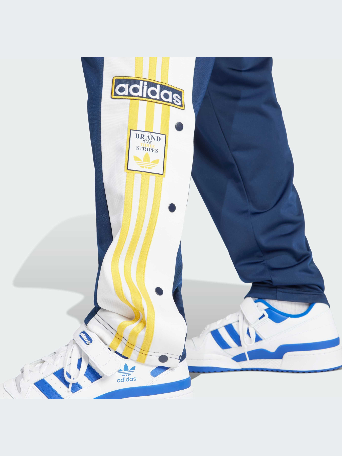 Повсякденні штани Adidas модель IM8223 Фото