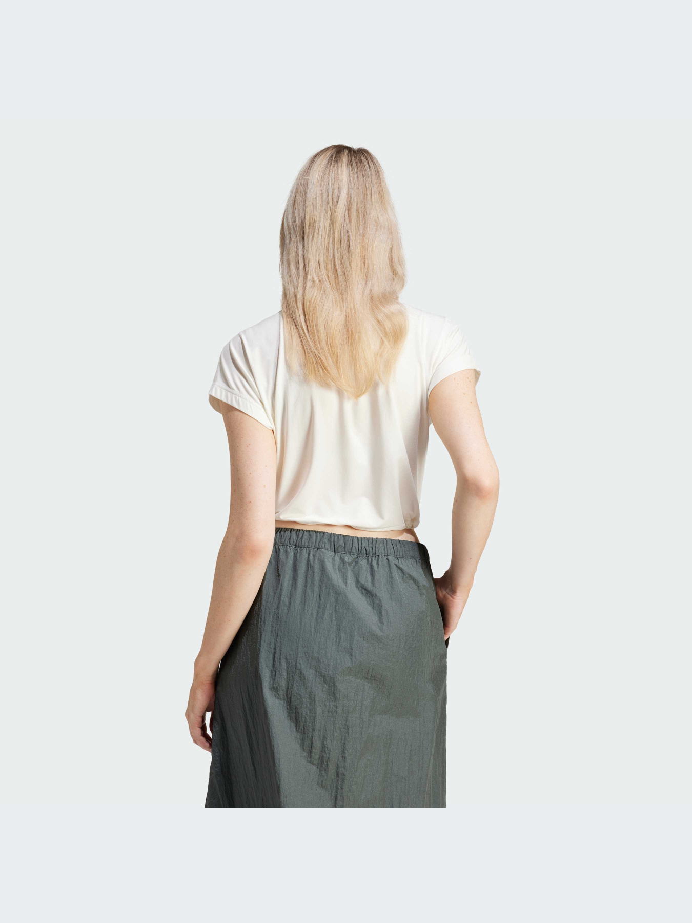 Топ Adidas модель IS3022 Фото