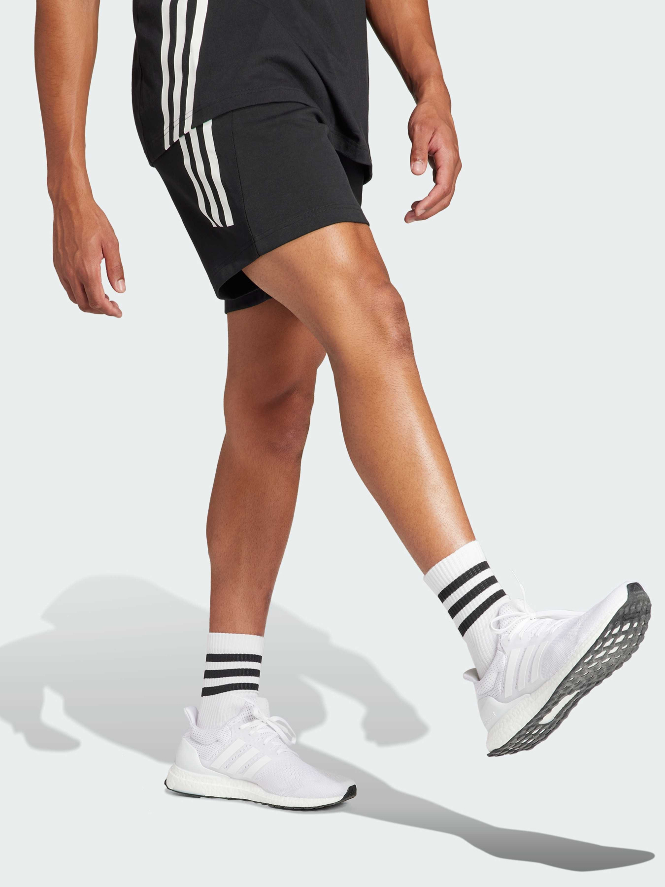 Повсякденні шорти Adidas 3 Stripes модель IN3312 Фото