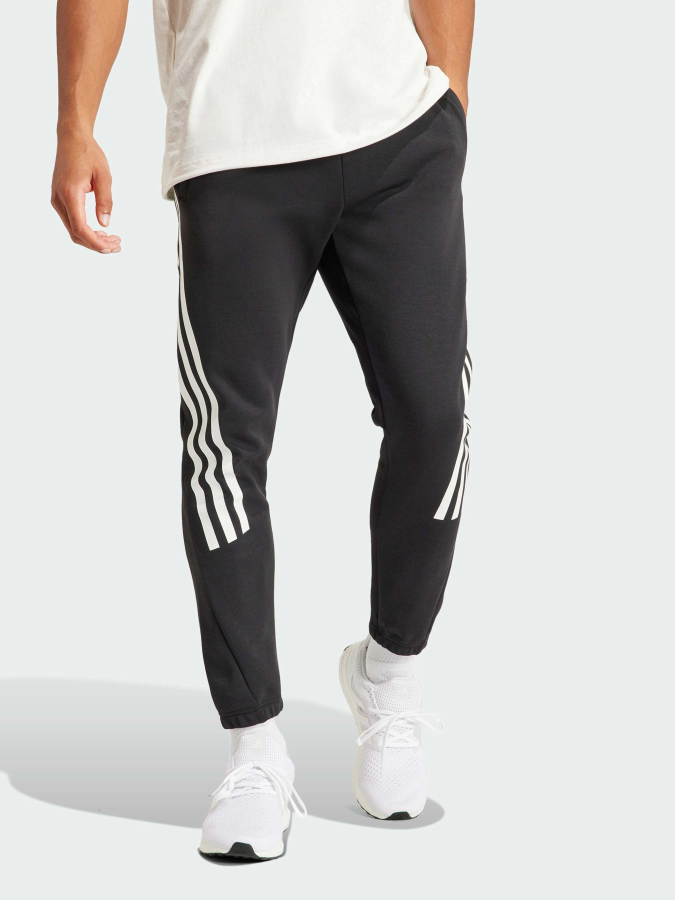 Джогери Adidas 3 Stripes модель IN3310 Фото