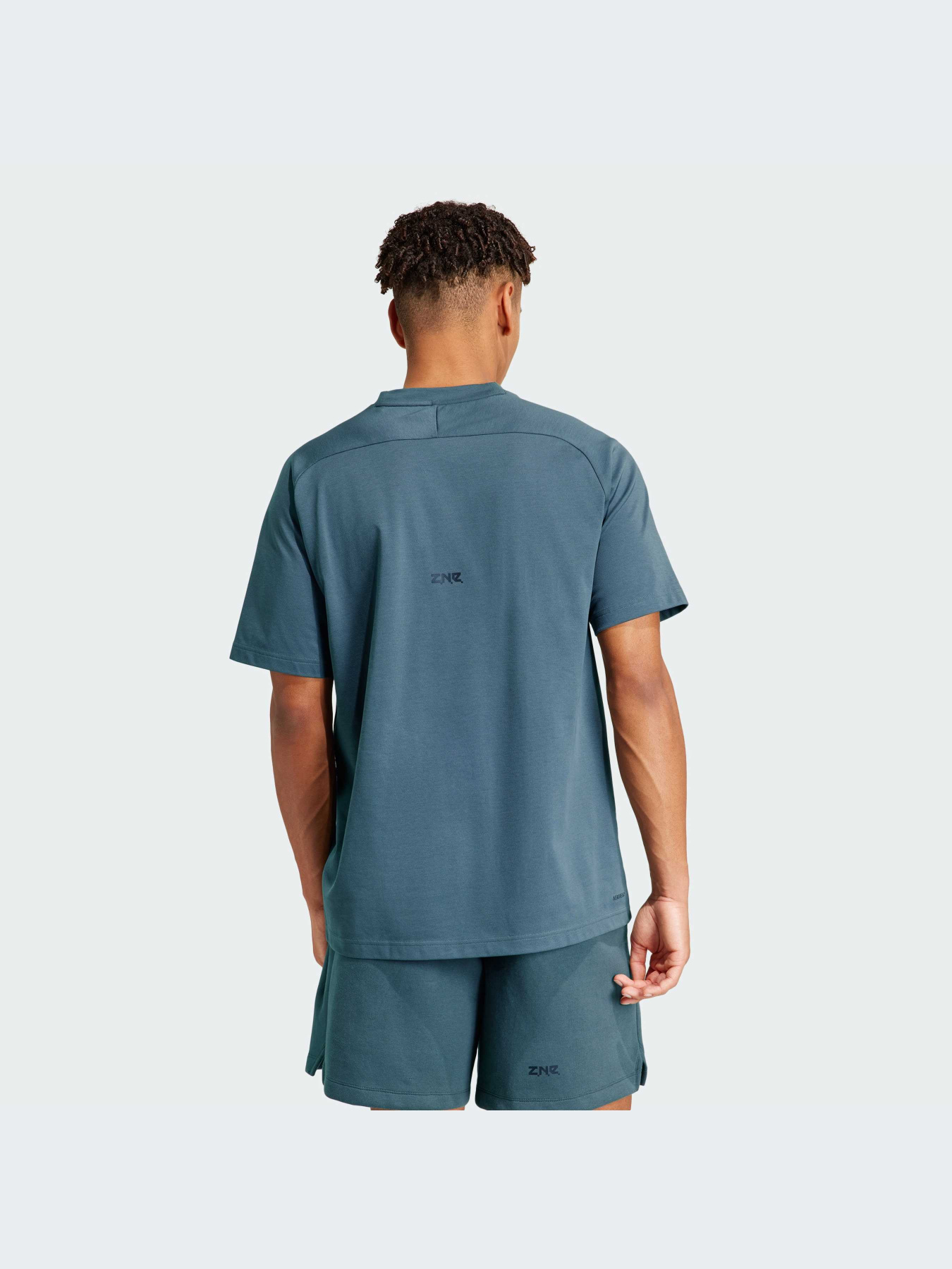 Футболка Adidas ZNE модель IS8358 Фото