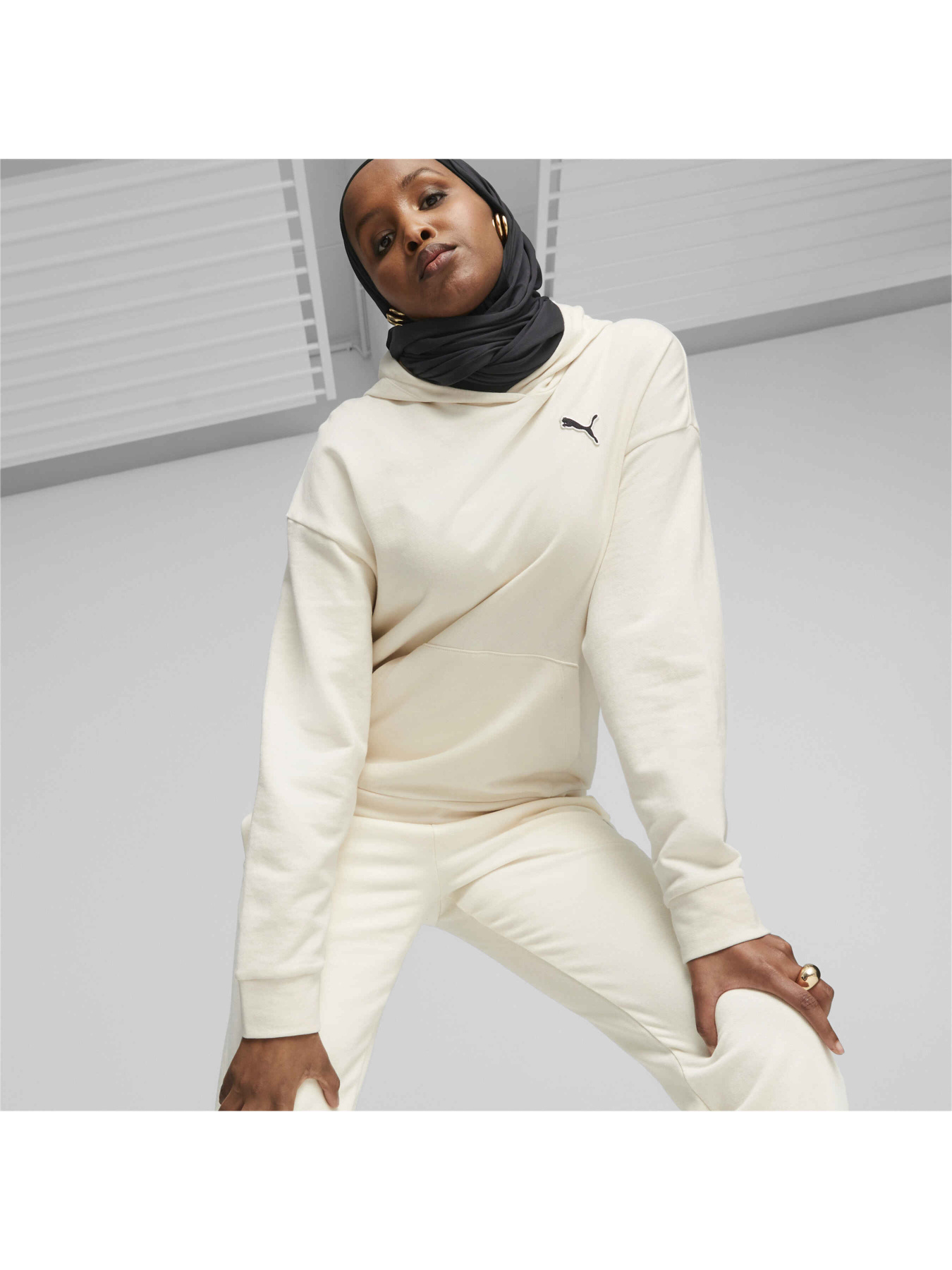 Худи PUMA Better Essentials Hoodie модель 675988 Фото