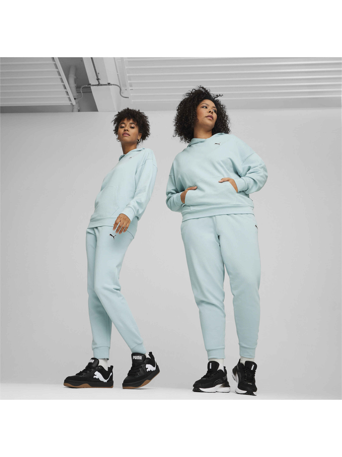 Худи PUMA Better Essentials Hoodie модель 675988 Фото