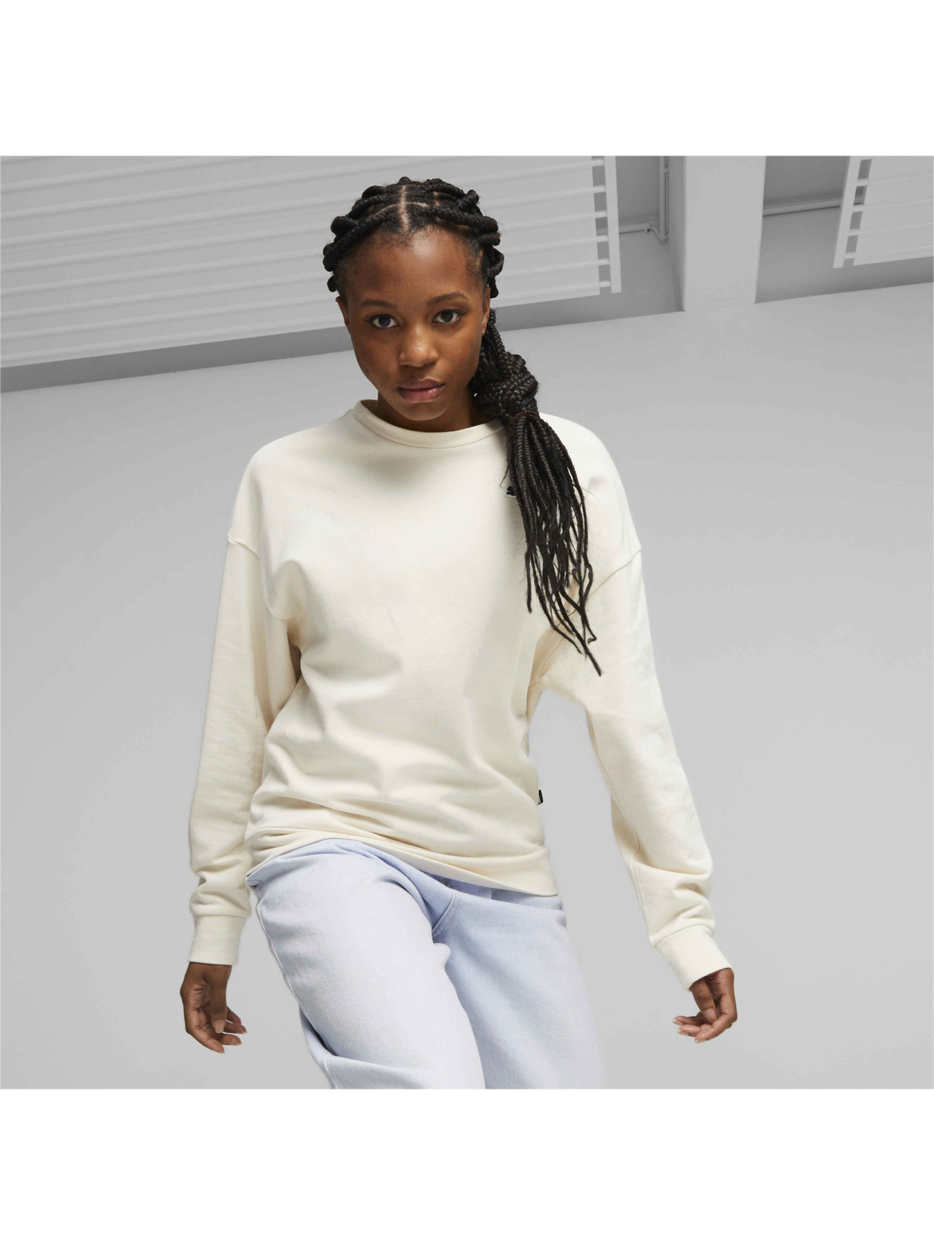 Світшот PUMA Better Essentials Crew модель 675987 Фото