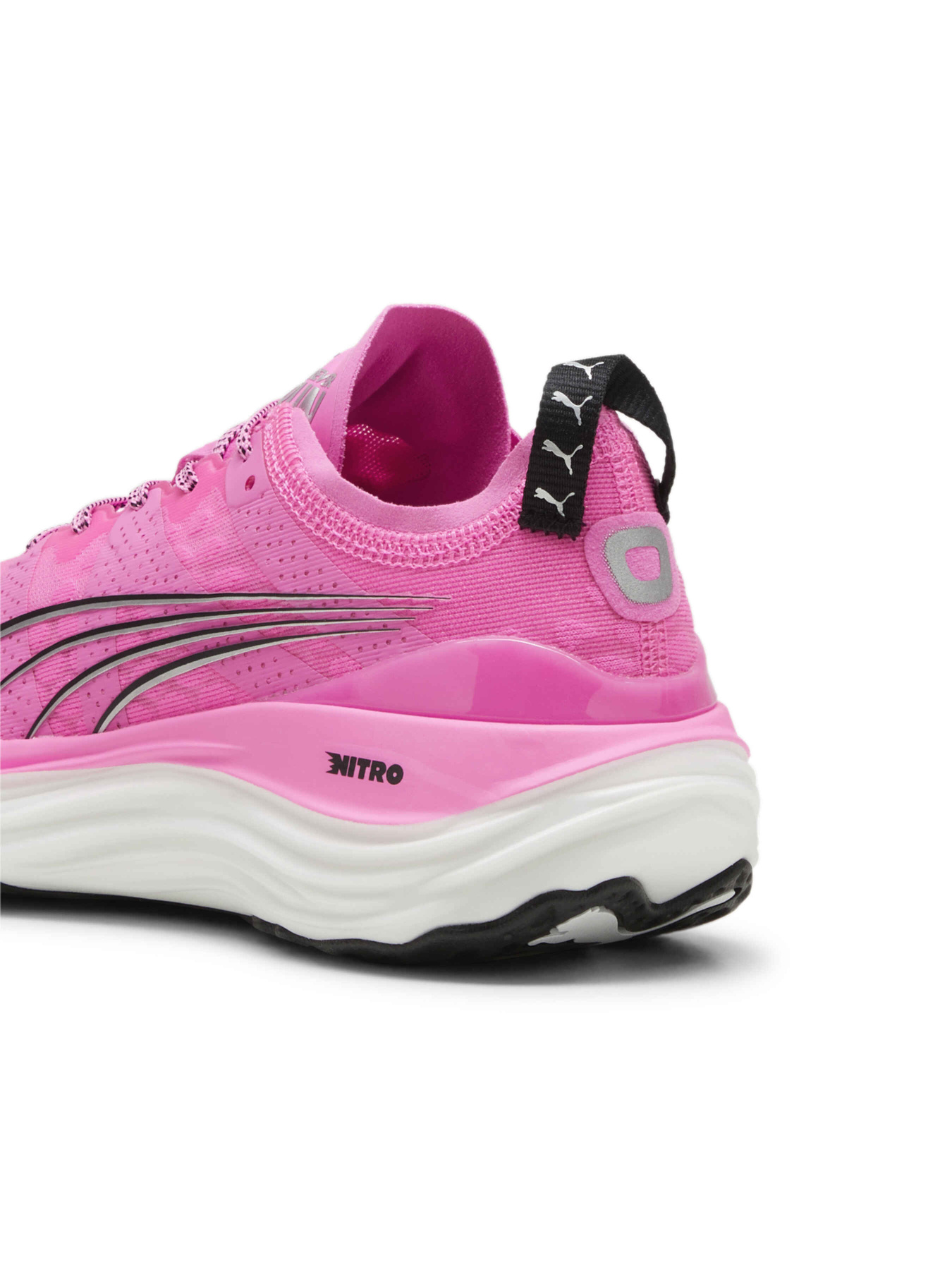 Кросівки для бігу PUMA Foreverrun Nitro™ Wns модель 377758 Фото