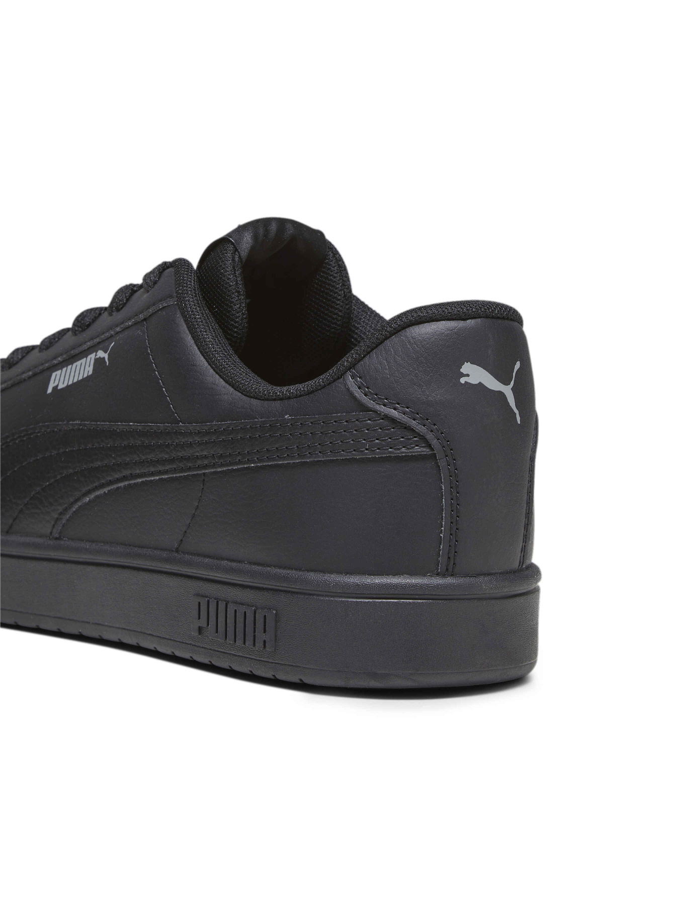 Кеди низькі PUMA Rickie Classic модель 394251 Фото