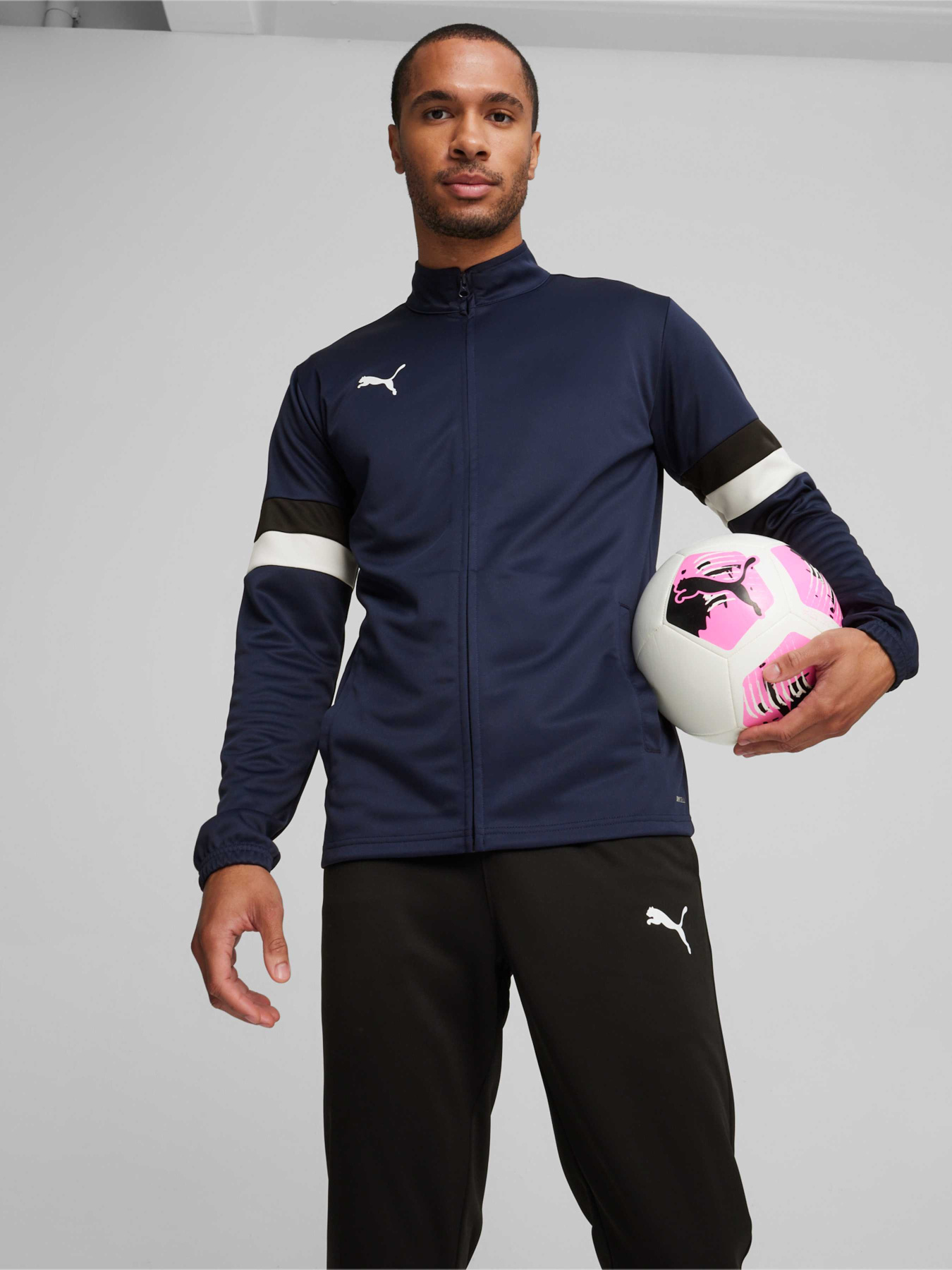 Спортивный костюм PUMA Teamrise Tracksuit модель 658653 Спортивный костюм PUMA Teamrise Tracksuit модель 658653 Фото