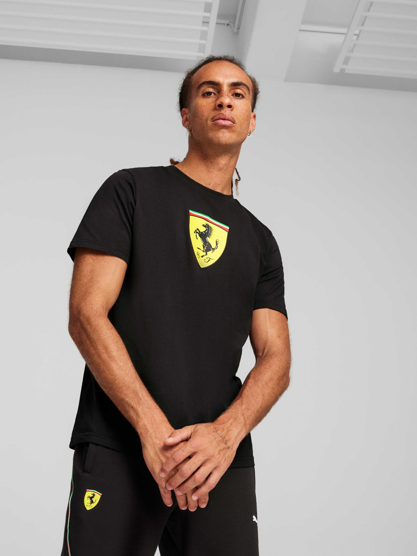 Футболка PUMA Ferrari Race Big Shld T Clrd модель 623805 Фото