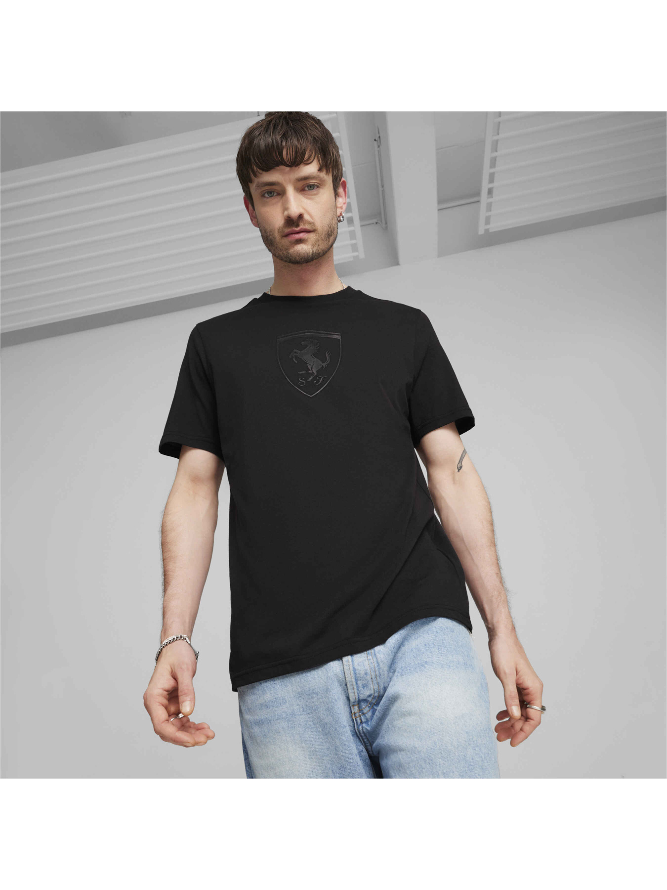 Футболка PUMA Ferrari Race Big Shld Tonal модель 623806 Фото