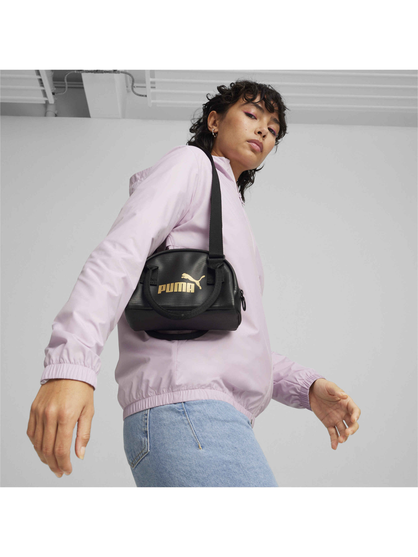 Кросс-боди PUMA Core Up Mini Grip Bag модель 090278 Фото