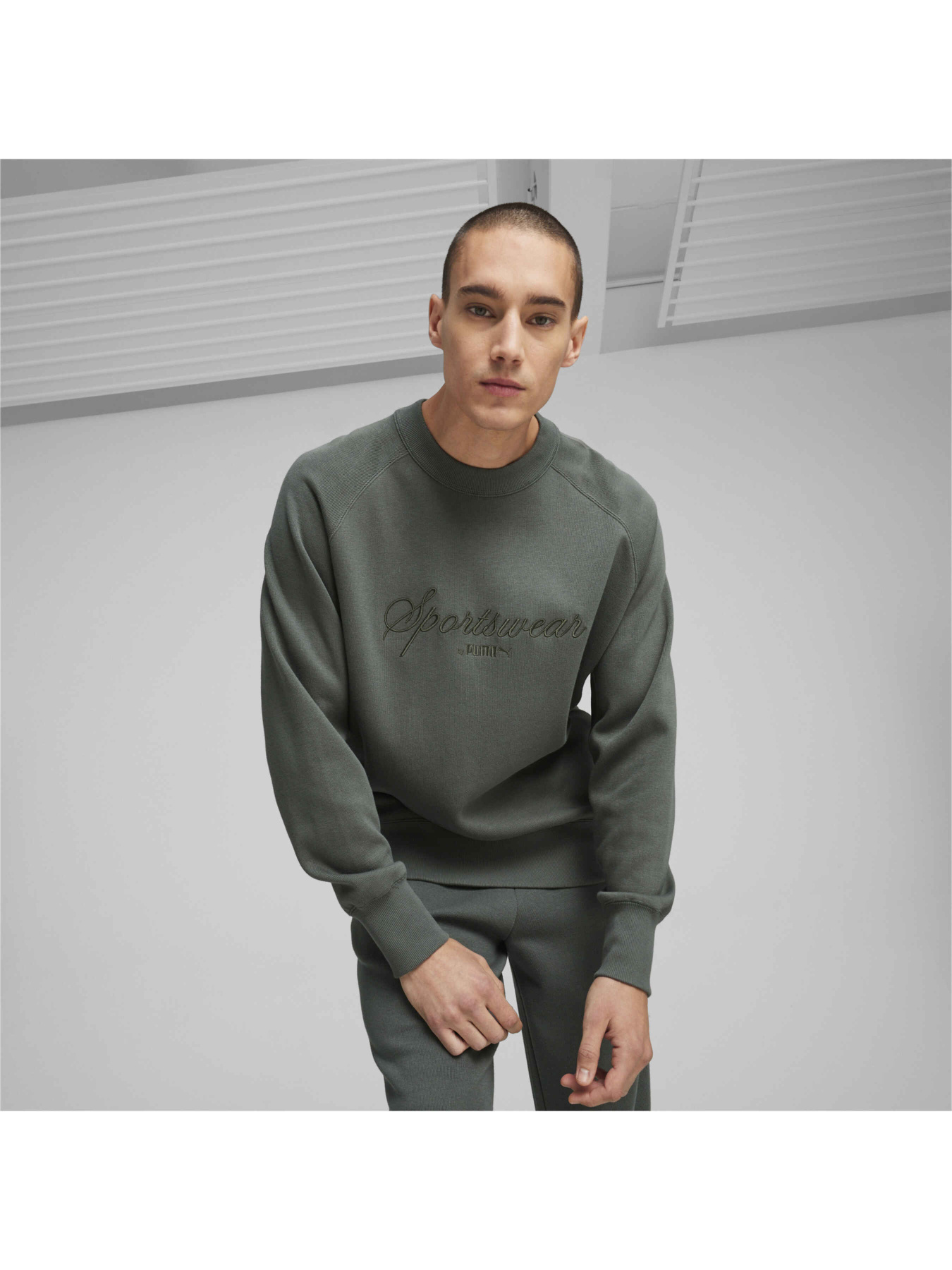 Світшот PUMA Classics+ Crew модель 624278 Фото