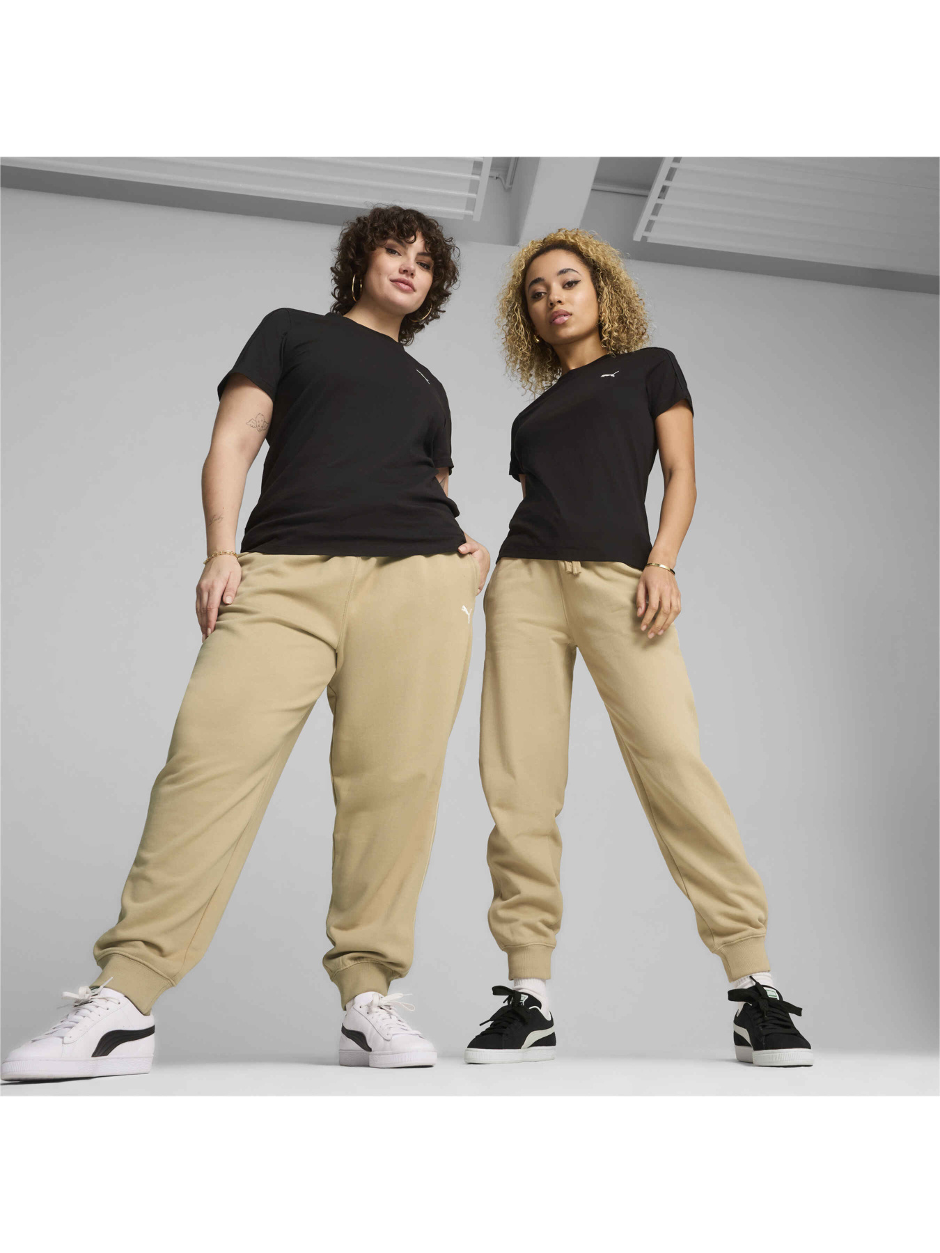 Спортивні штани PUMA Her High-waist Pants Tr модель 677889 Фото