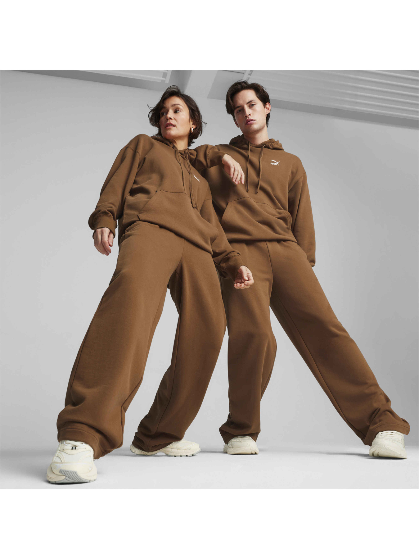 Спортивні штани PUMA Better Classics Sweatpants модель 624248 Фото