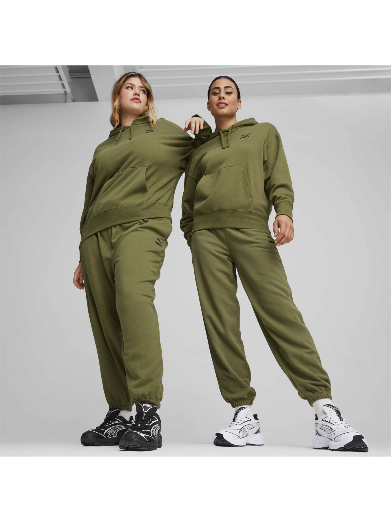 Худи PUMA Better Relaxed Hoodie модель 624227 Фото