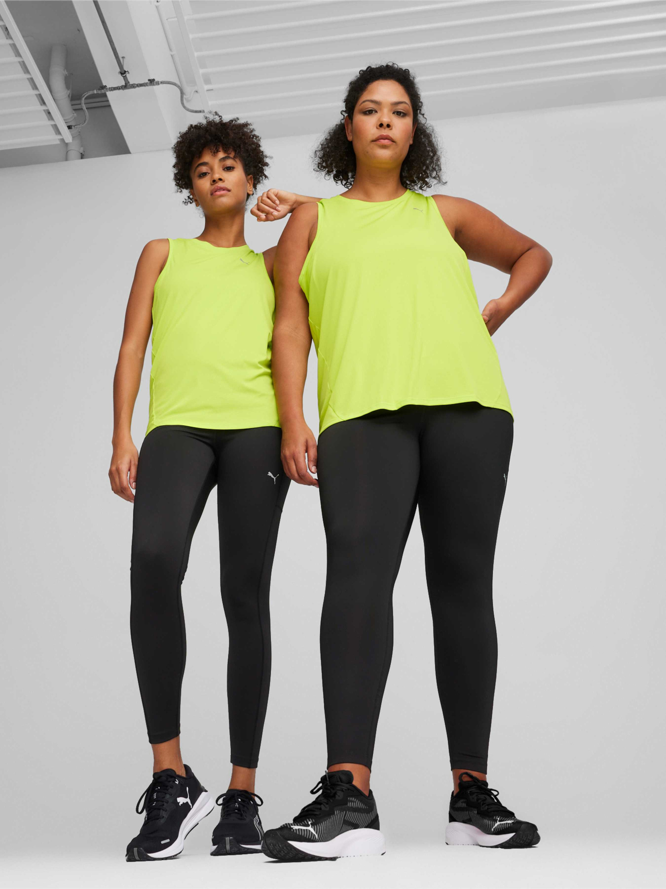 Леггинсы спортивные PUMA Run Fav Velocity Fl Tight модель 525077 Фото