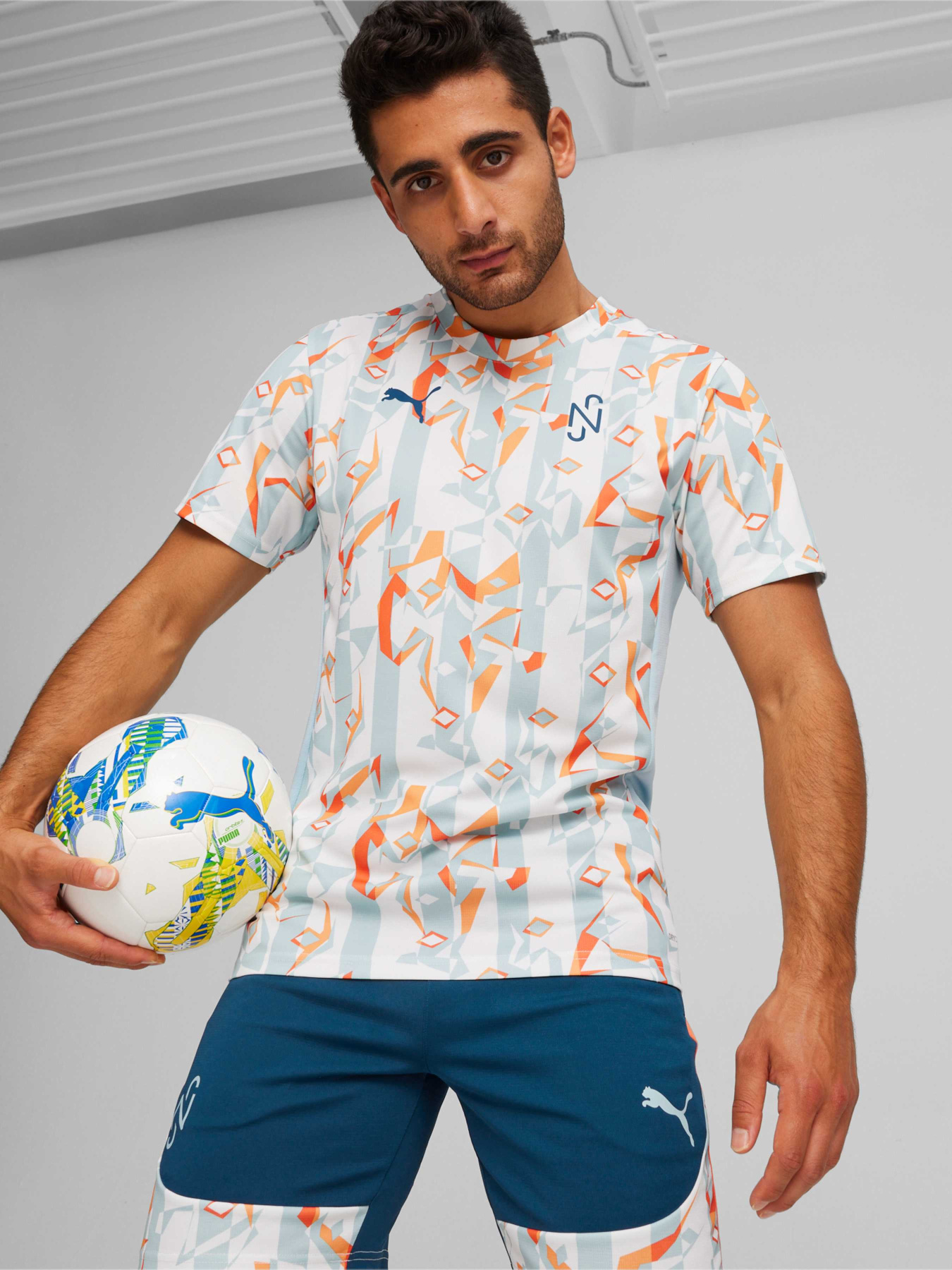 Футболка спортивная PUMA Neymar Jr Creativity Jersey модель 658953 Фото