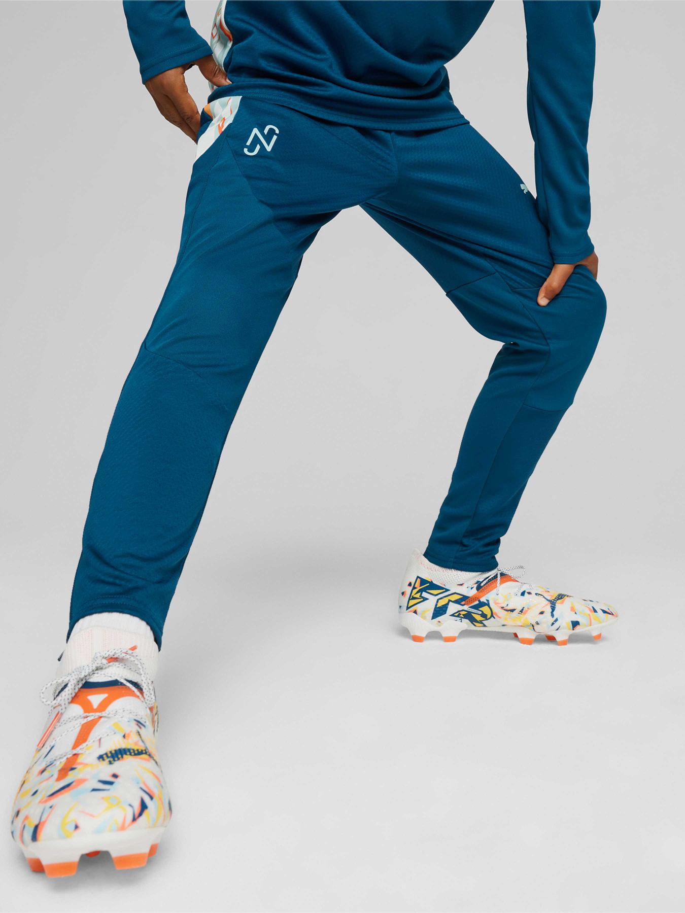 Штаны спортивные PUMA Njr Creativity Trg Pants Jr модель 658957 Фото