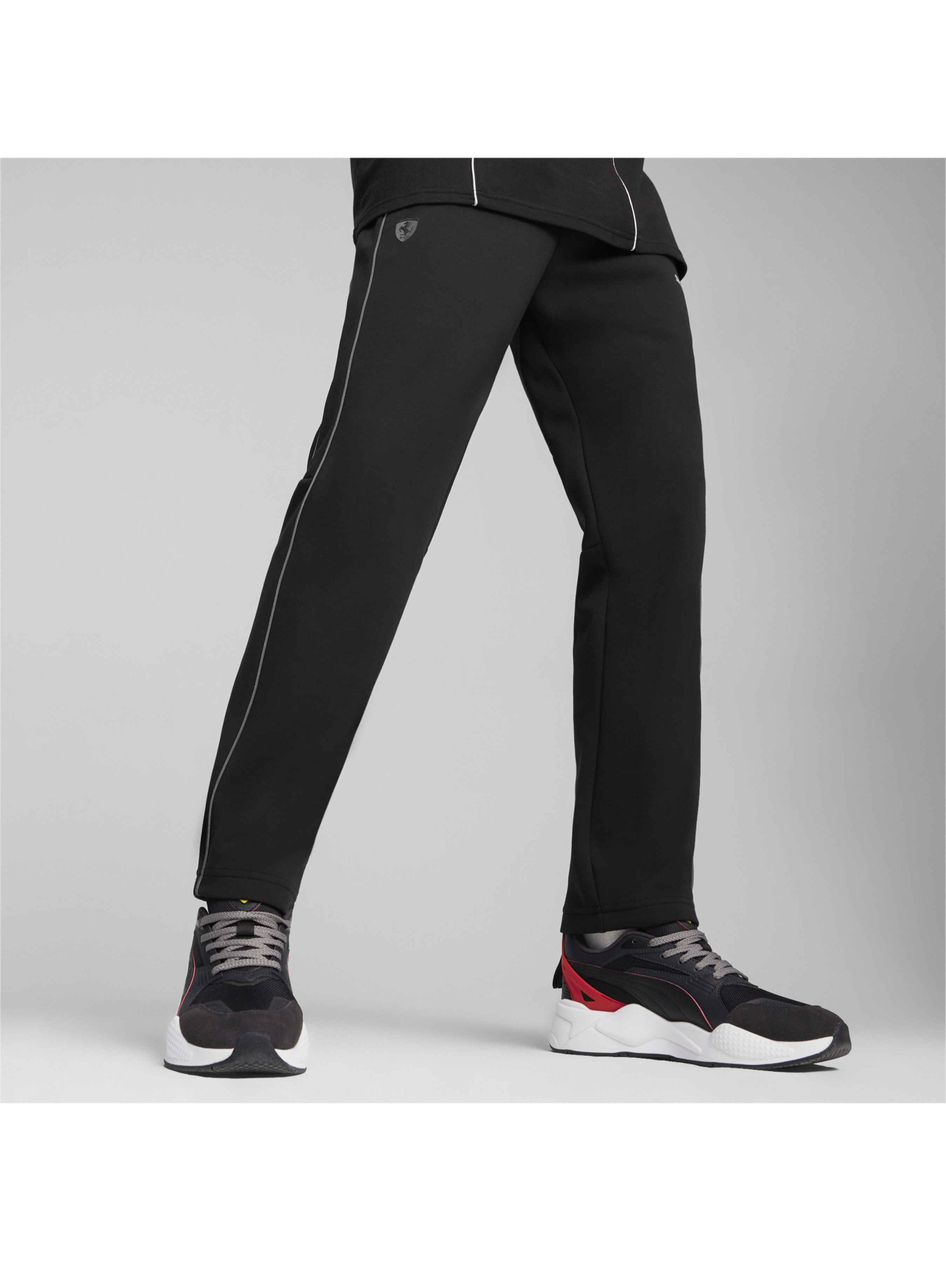Штаны спортивные PUMA Ferrari Style Mt7 Pants модель 623830 Фото