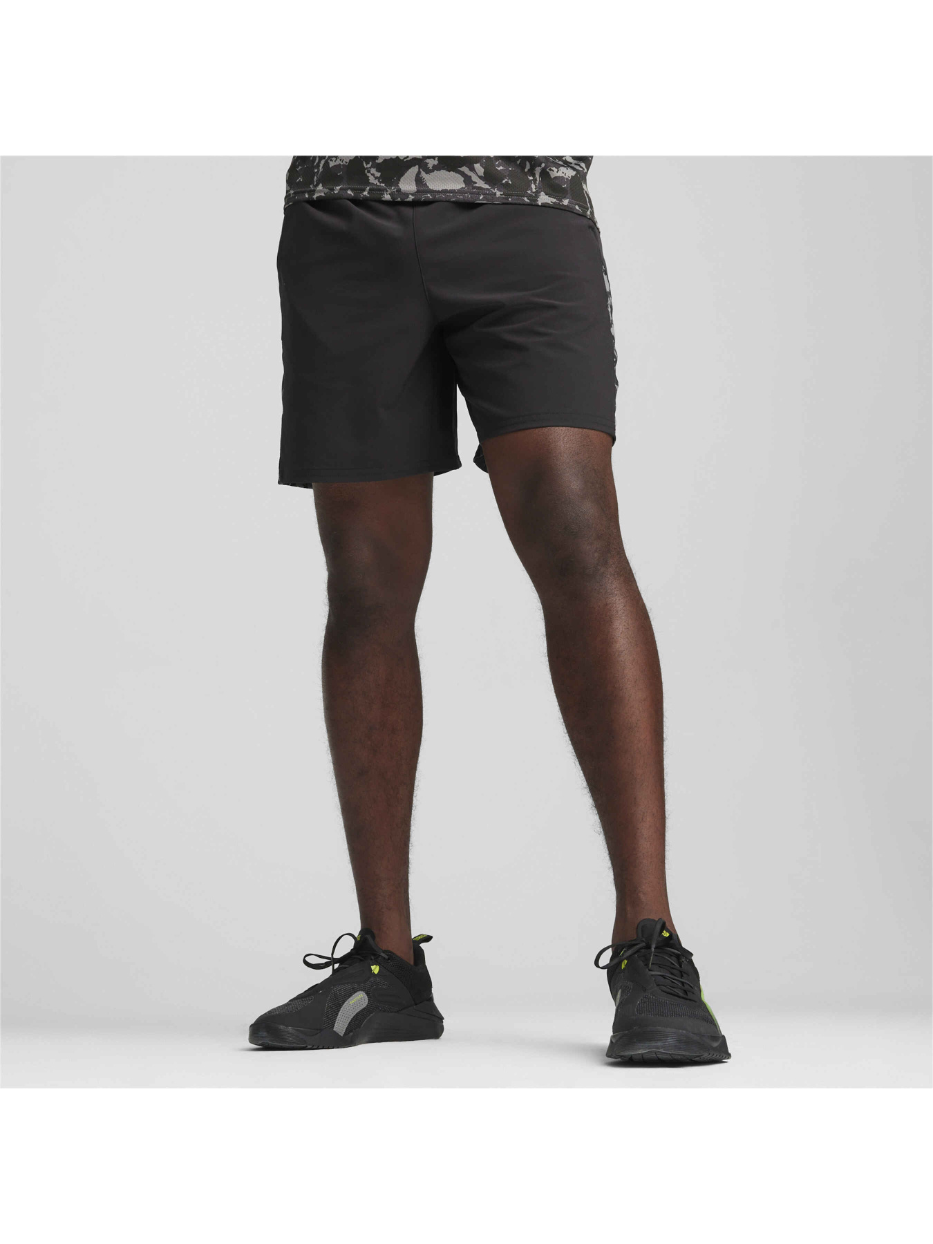 Спортивні шорти PUMA Fit 7" Aop Short модель 524929 Спортивні шорти PUMA Fit 7" Aop Short модель 524929 Фото