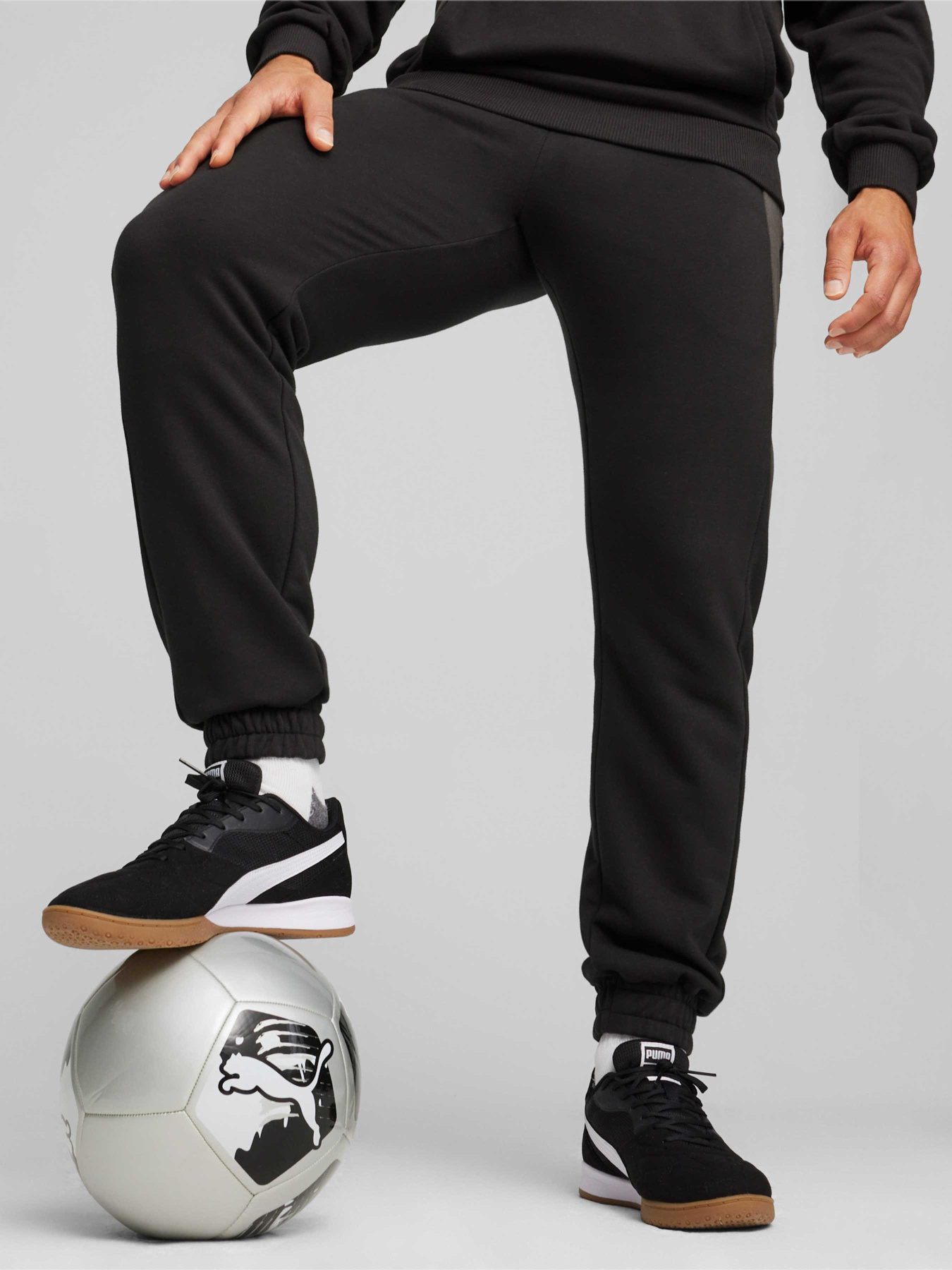 Спортивні штани PUMA King Top Sweat Pants модель 658990 Фото