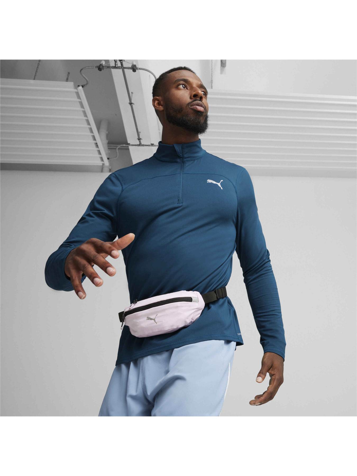 Поясна сумка PUMA Pr Classic Waist Bag модель 090425 Фото