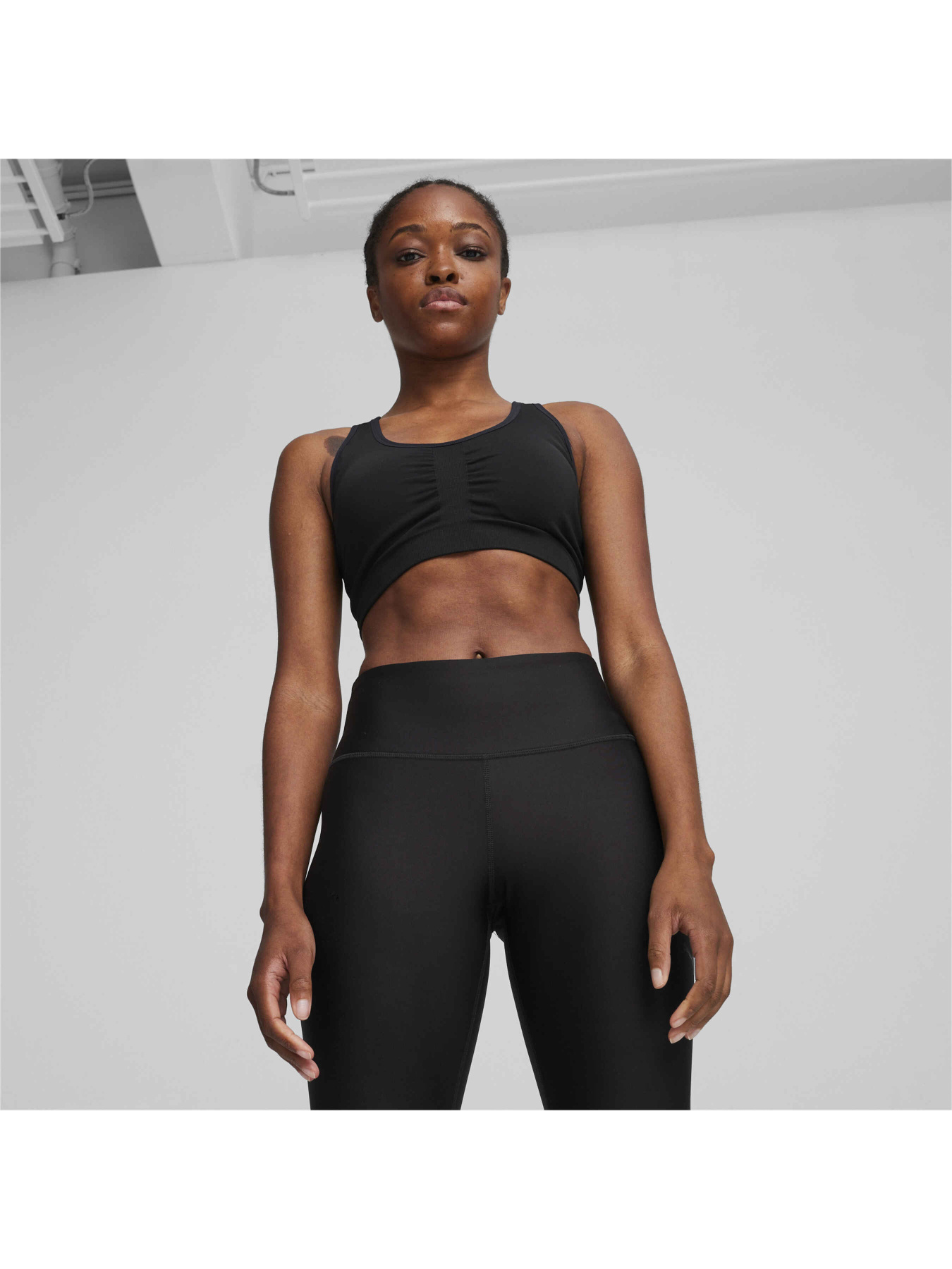 Топ спортивний PUMA 4keeps Shapeluxe Bra модель 524361 Фото