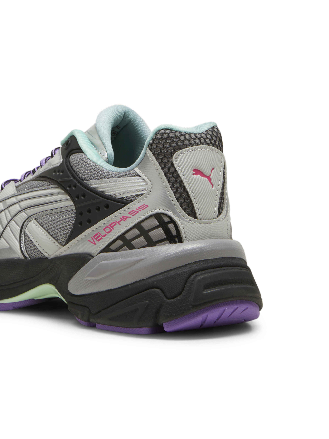 Кросівки повсякденні PUMA Velophasis Sprint2k модель 395345 Фото