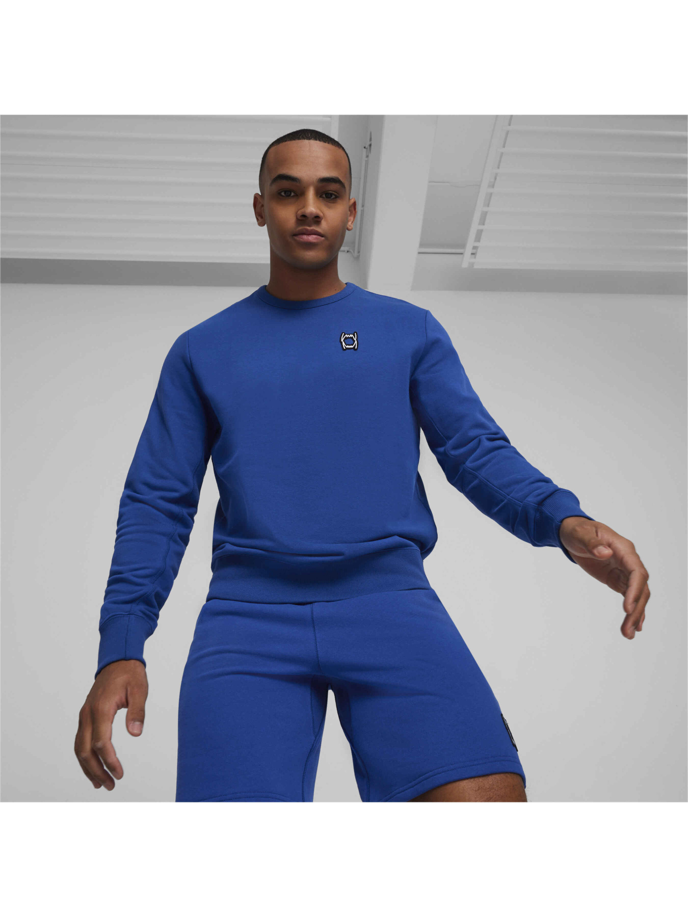 Кофта спортивная PUMA Pivot Crewneck модель 624782 Фото