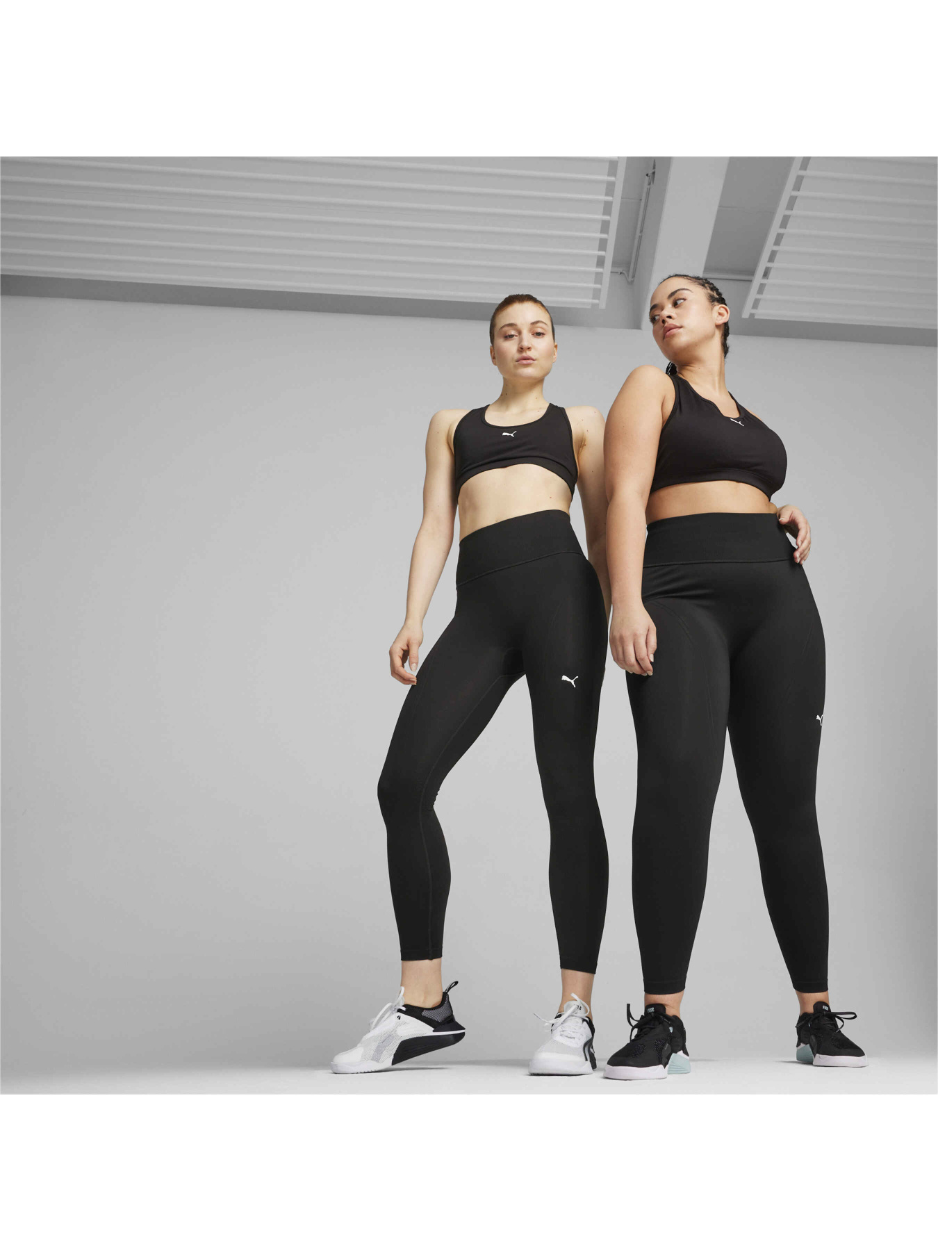 Спортивні леггінси PUMA Shapeluxe Seamless Tight модель 524360 Фото