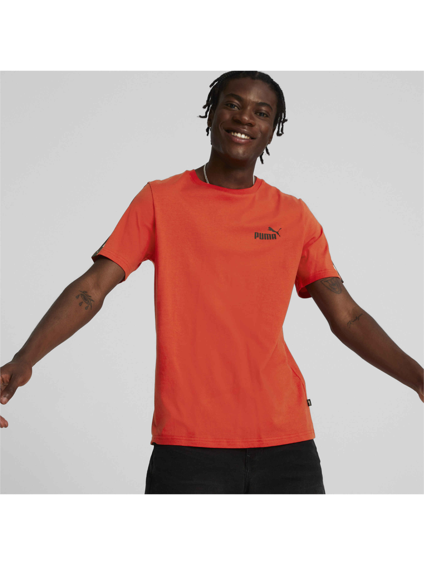 Футболка PUMA Ess+ Tape Tee модель 847382 Футболка PUMA Ess+ Tape Tee модель 847382 Фото