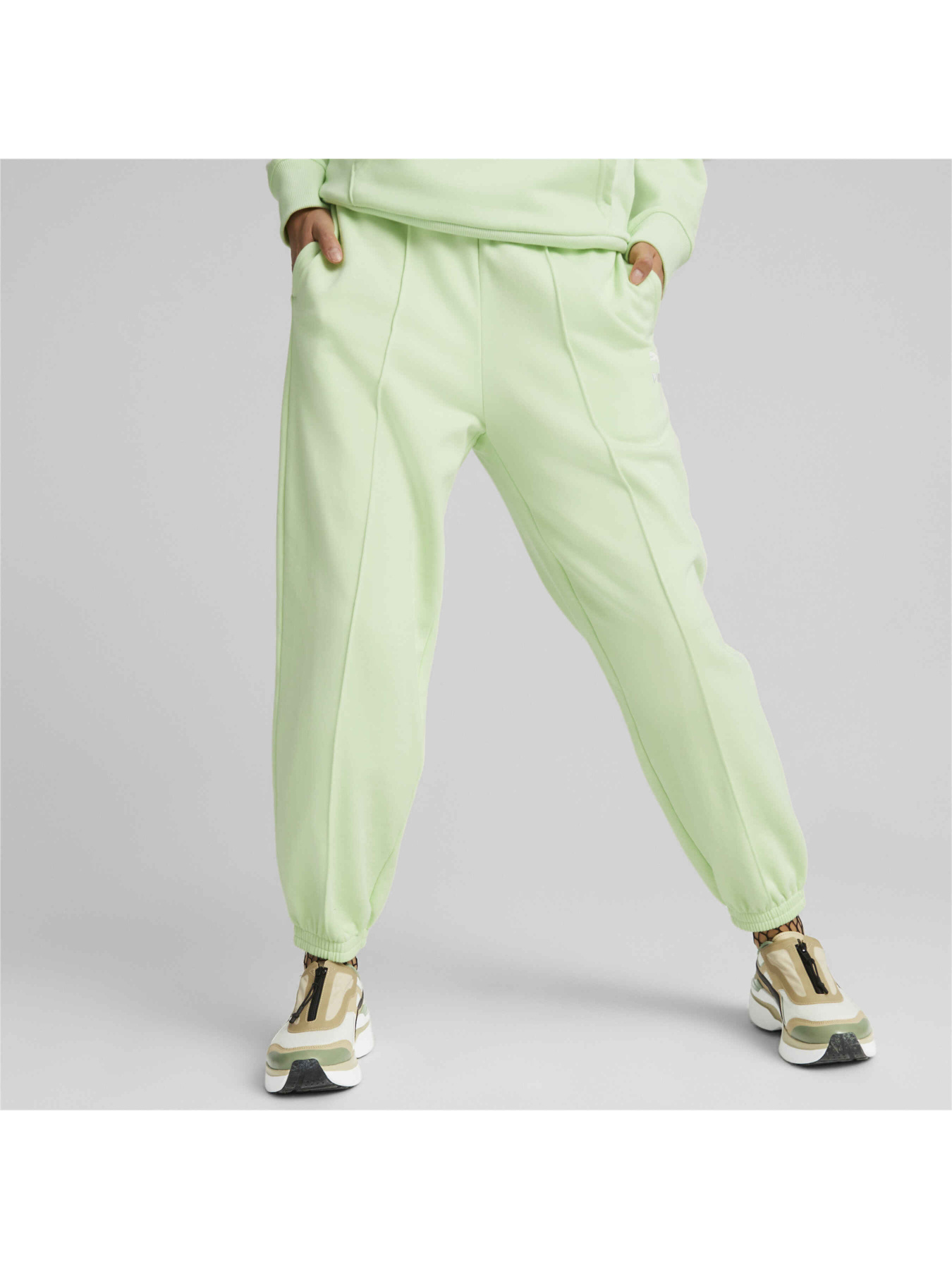 Джоггеры PUMA Classics Sweatpants модель 535685 Фото